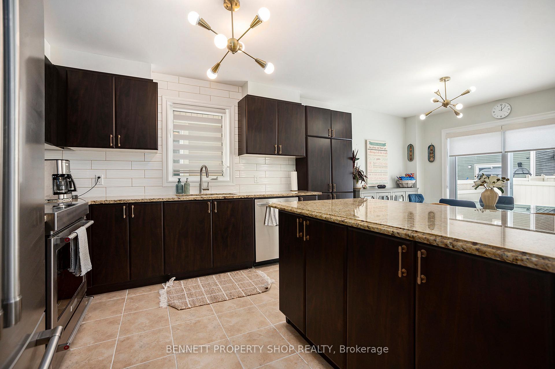 Photo 6 of 615 Calla Lily Terrace, Ottawa, Notting Hill/Summerside — HOMEH