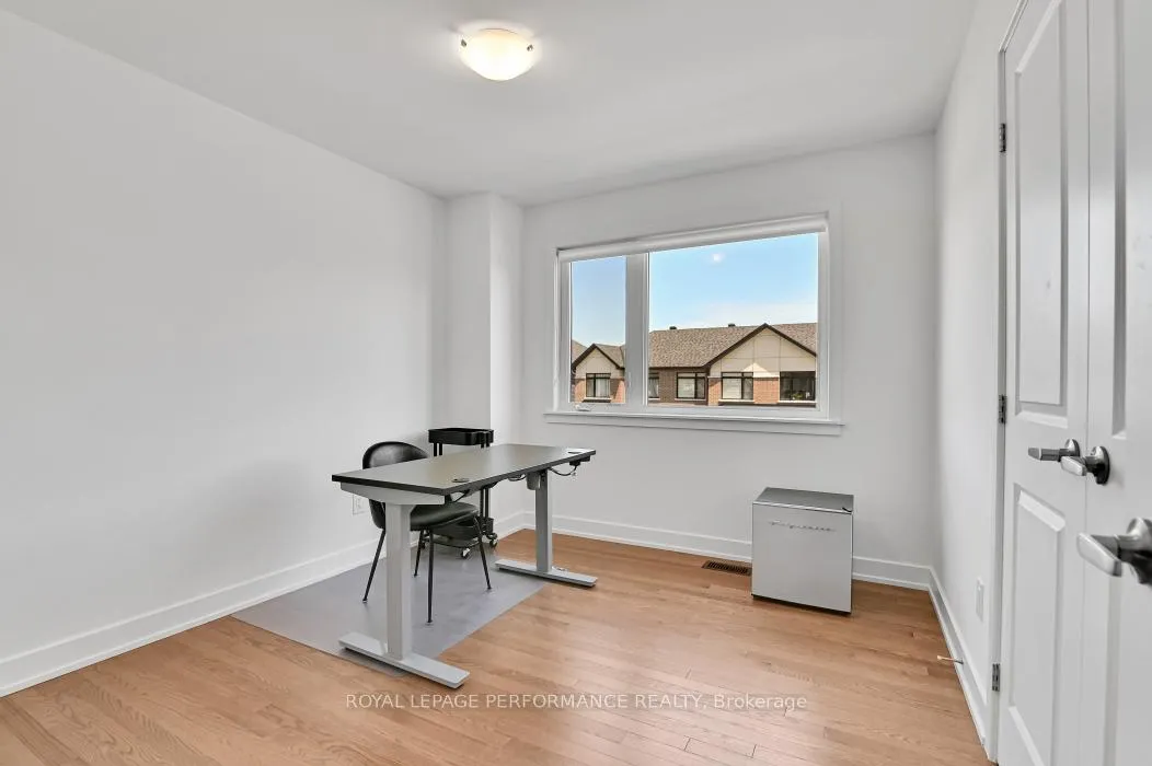 Photo 210 of 70 Nettle Crescent, Ottawa, Leitrim — HOMEH