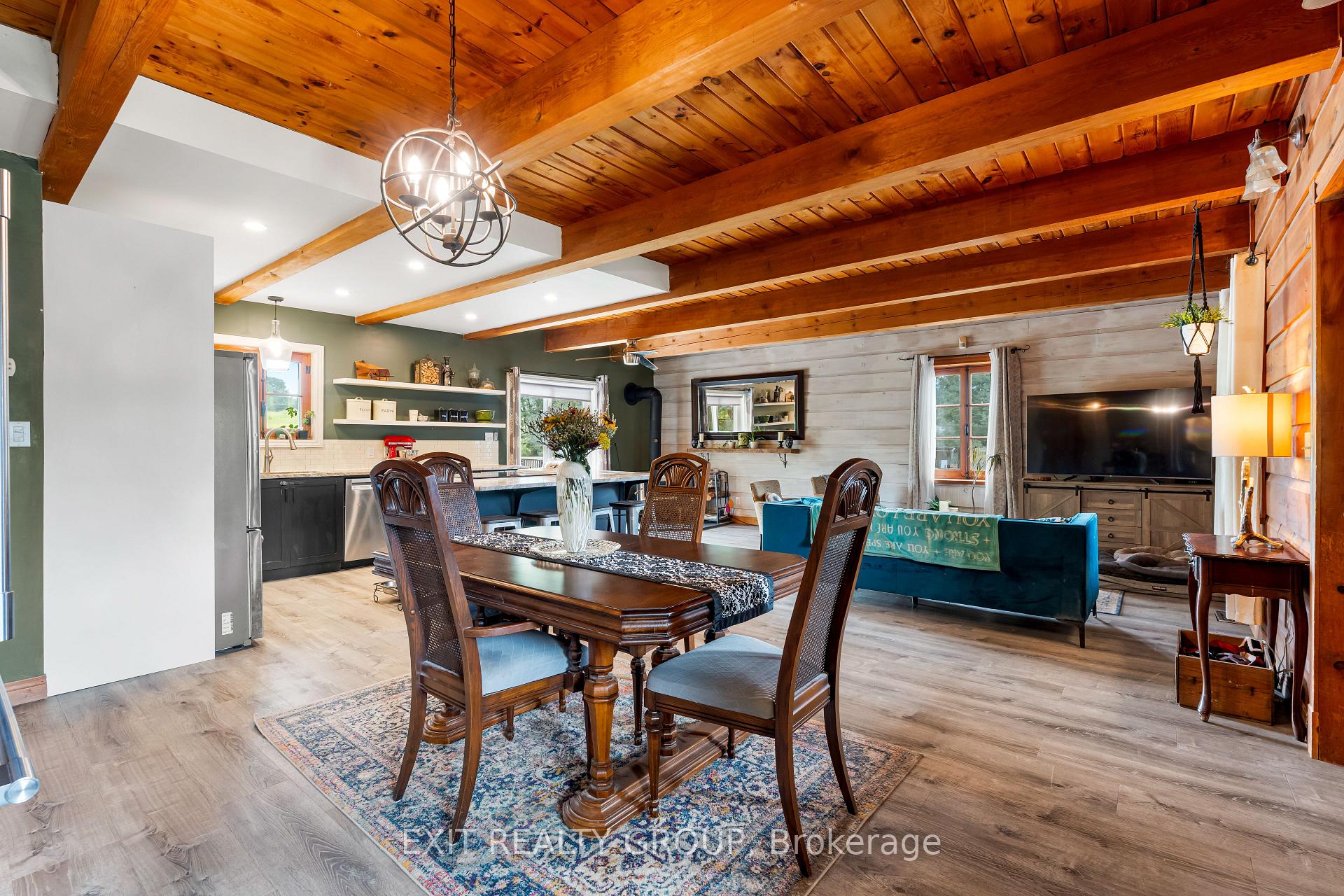 Photo 5 of 190 Golf Course Road, Quinte West, Sidney Ward — HOMEH