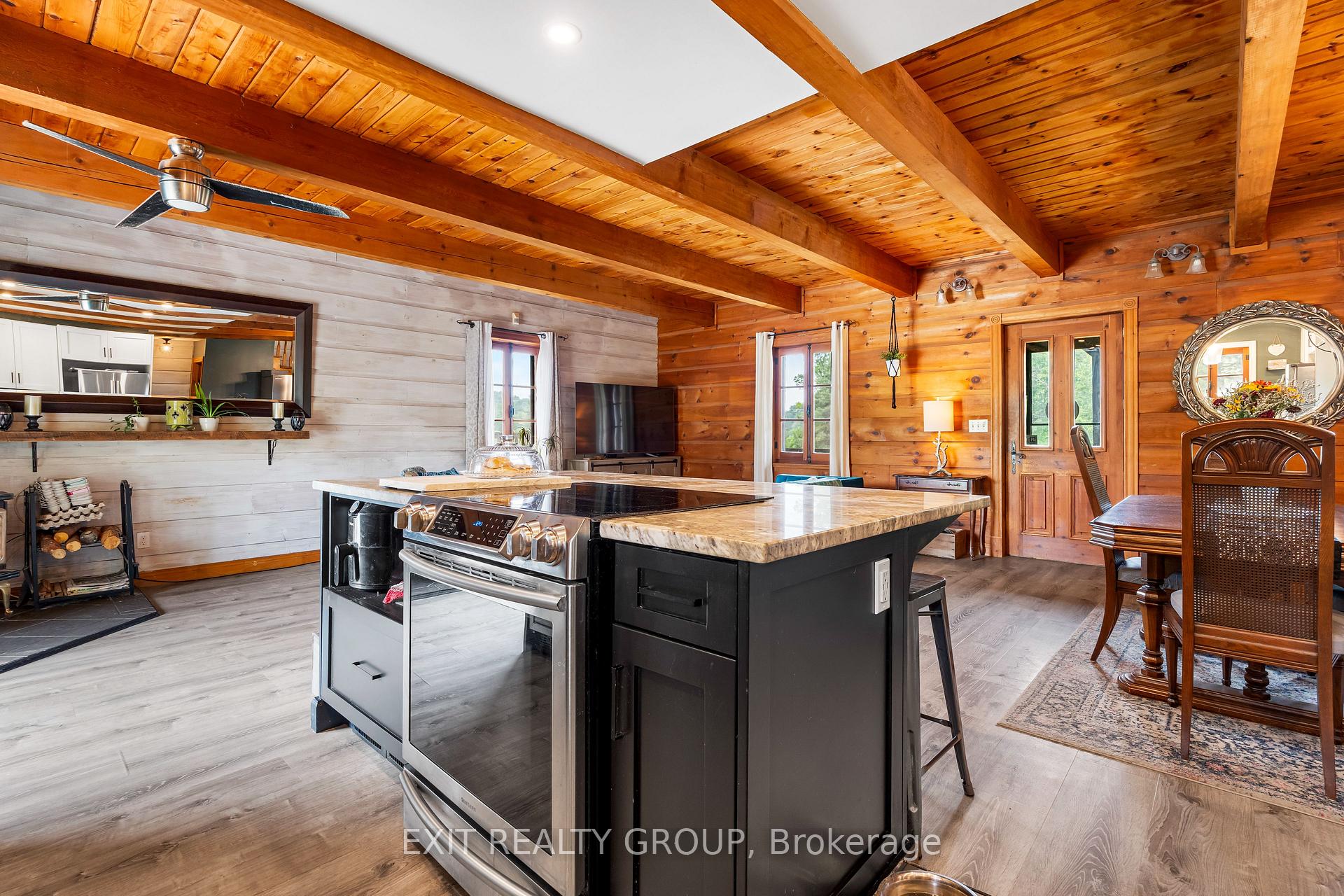 Photo 17 of 190 Golf Course Road, Quinte West, Sidney Ward — HOMEH