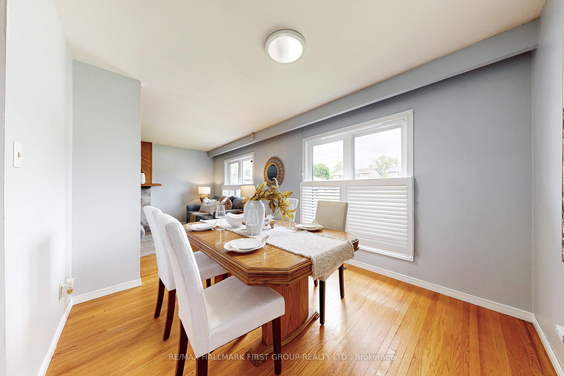 Photo 10 of 905 Marinet Crescent, Pickering, West Shore — HOMEH