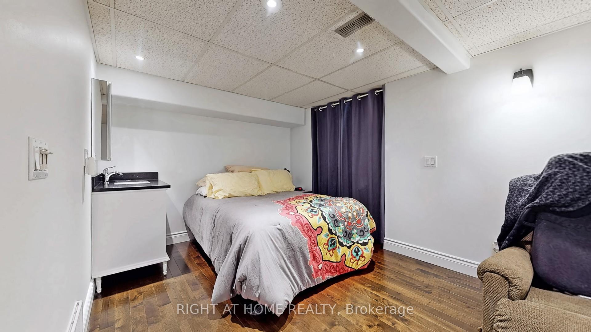 Photo 31 of 766 Kenora Avenue, Oshawa, Lakeview — HOMEH