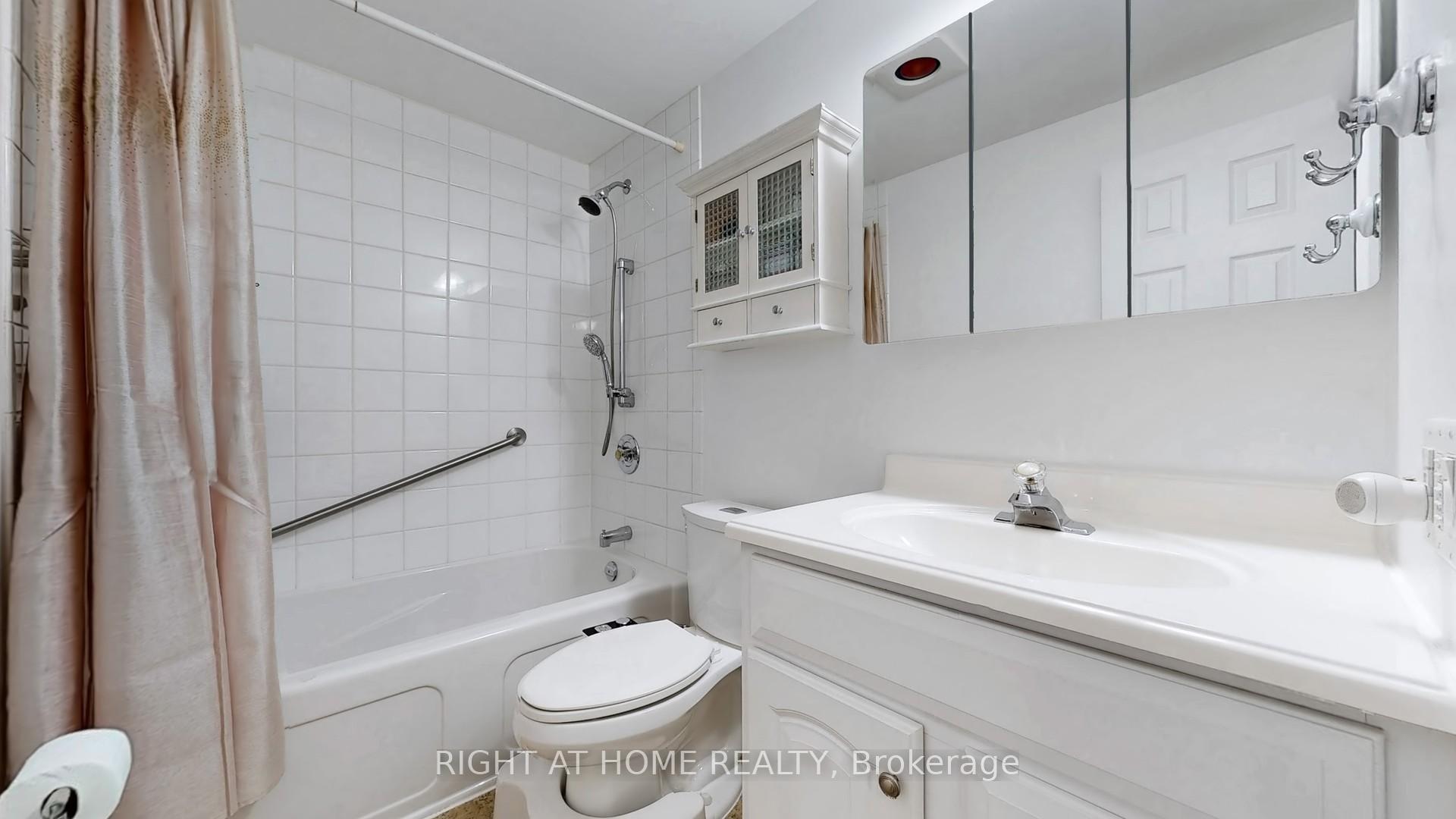 Photo 33 of 766 Kenora Avenue, Oshawa, Lakeview — HOMEH