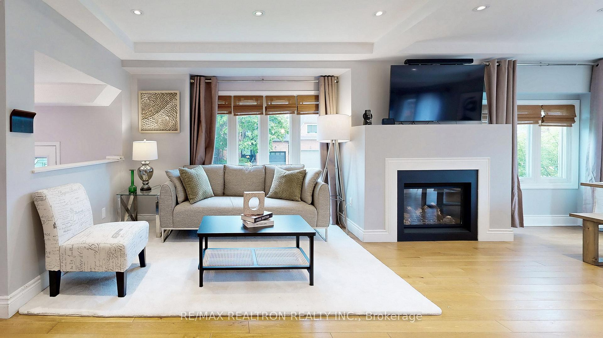 Photo 10 of 978 Redbird Crescent, Pickering, Liverpool — HOMEH