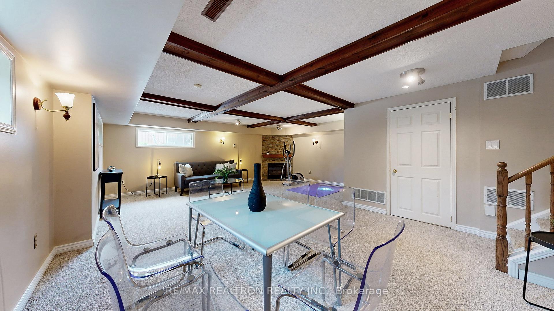 Photo 37 of 978 Redbird Crescent, Pickering, Liverpool — HOMEH