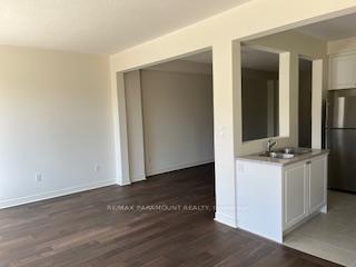 Photo 4 of 1153 Jim Brewster Circle, Oshawa, Eastdale — HOMEH