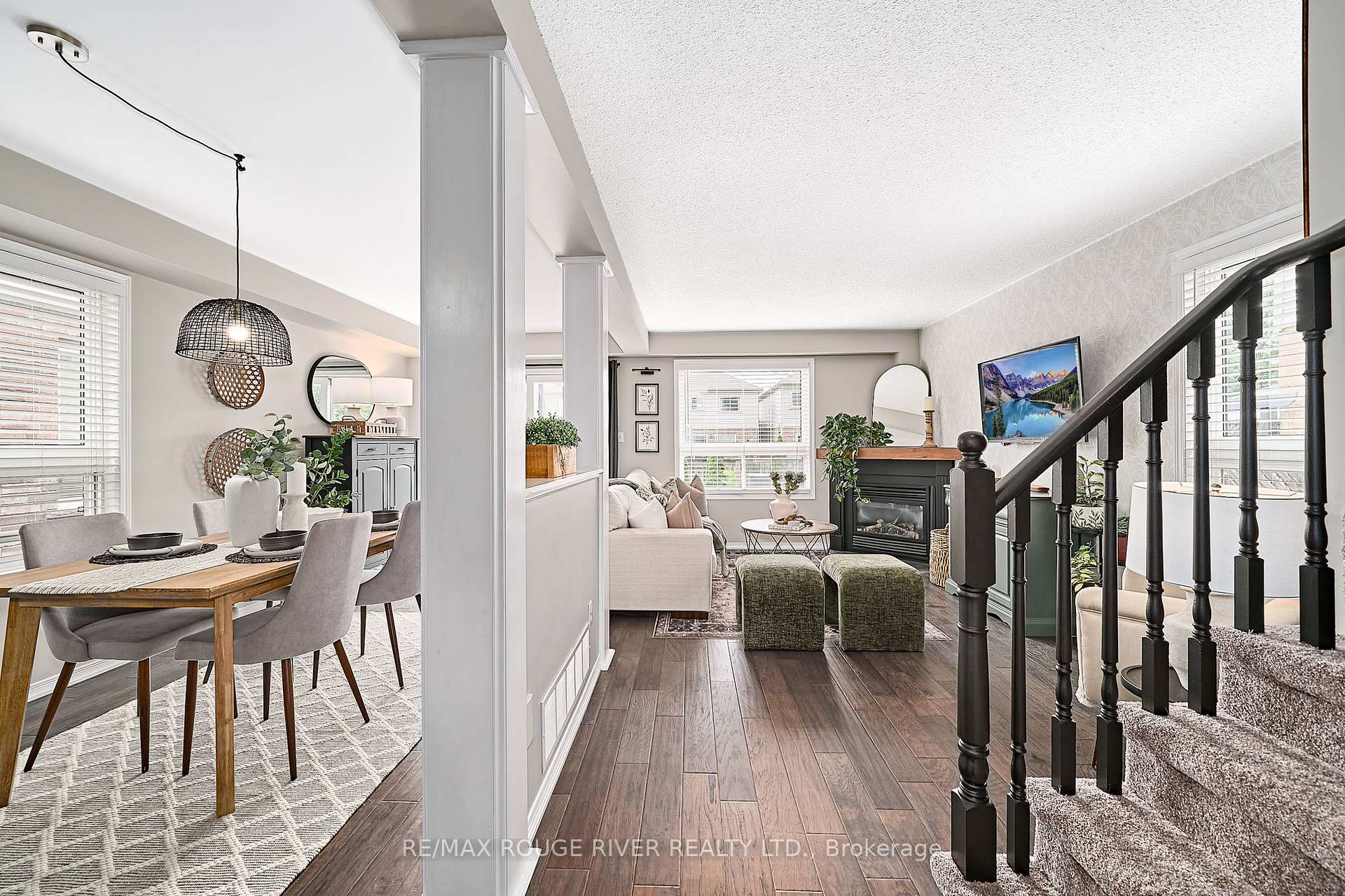 Photo 20 of 656 Woodmount Crescent, Oshawa, Samac — HOMEH