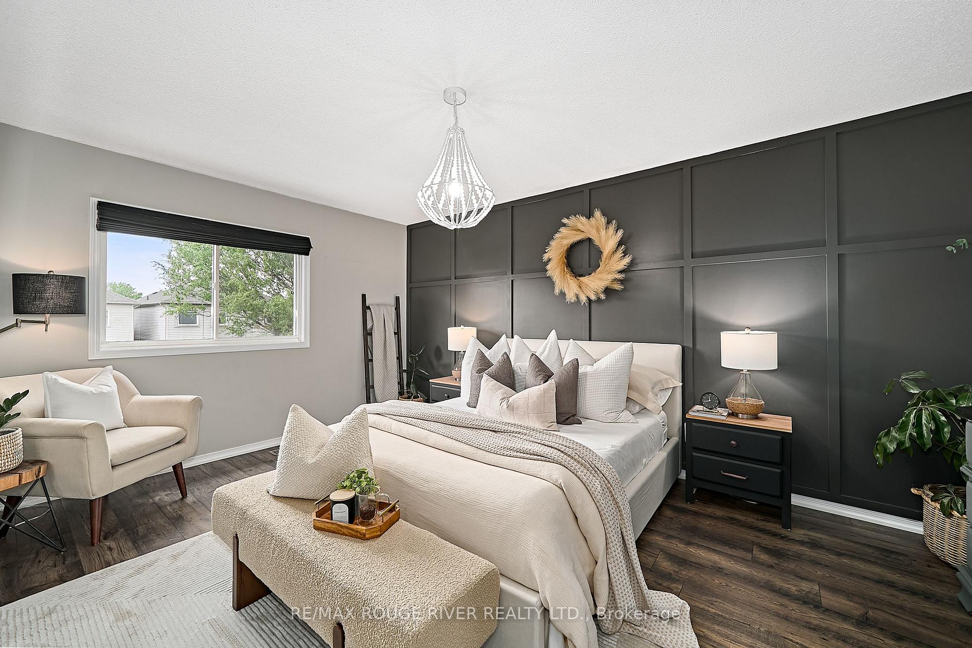 Photo 27 of 656 Woodmount Crescent, Oshawa, Samac — HOMEH