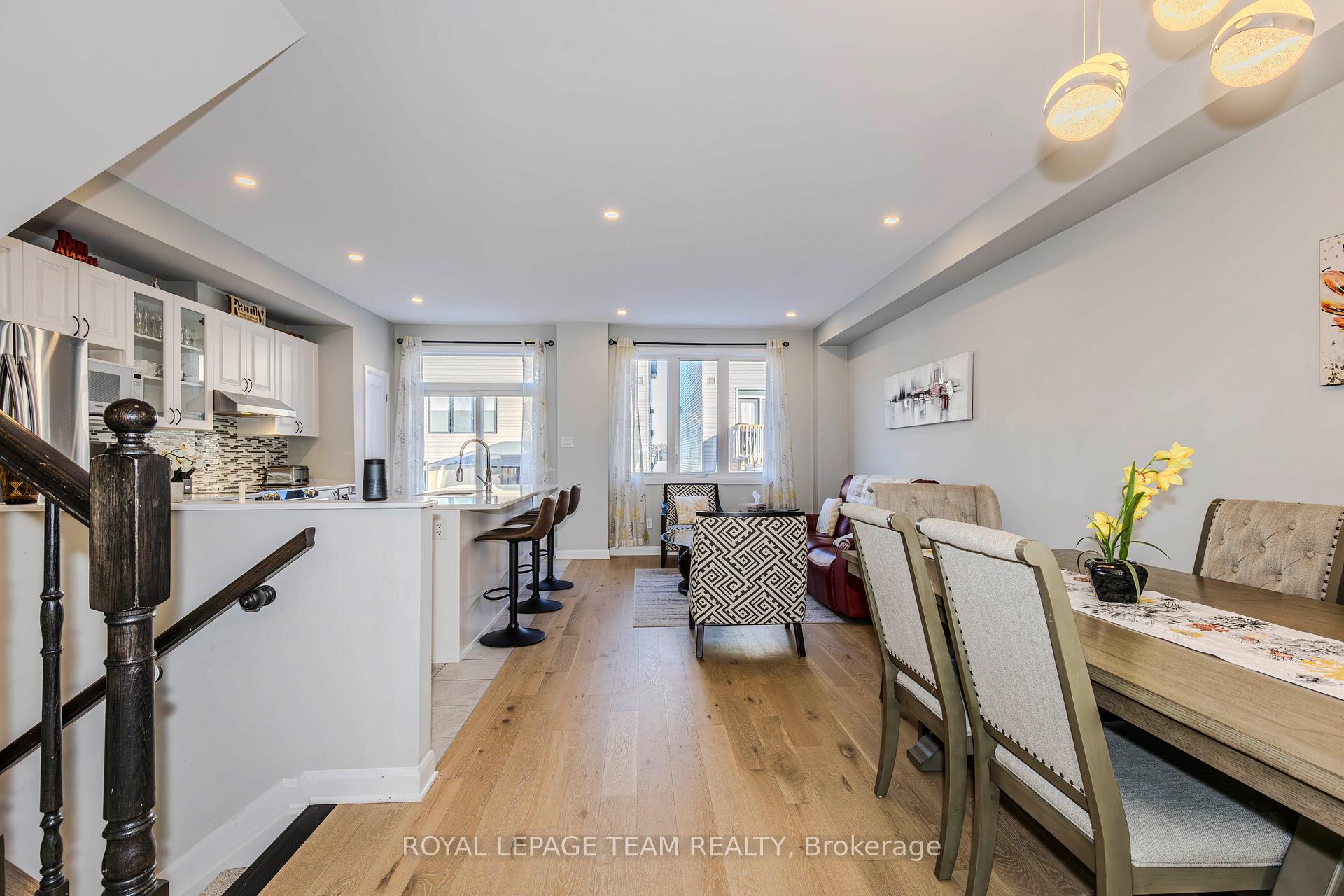 Photo 6 of 124 Aquarium Avenue, Ottawa, Avalon West — HOMEH