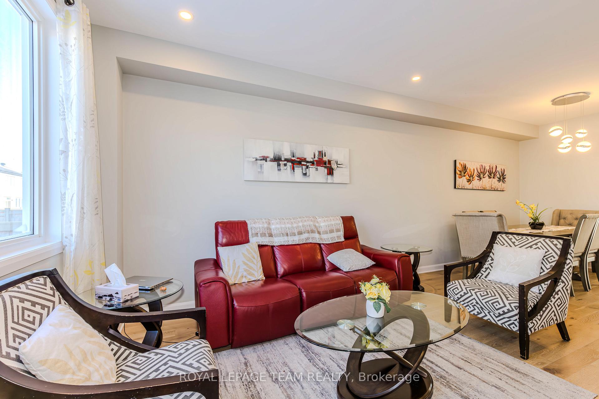 Photo 12 of 124 Aquarium Avenue, Ottawa, Avalon West — HOMEH