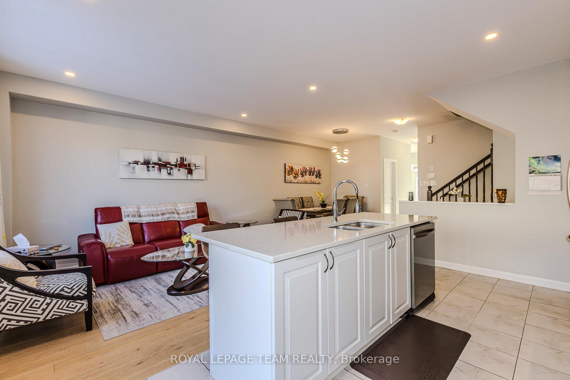 Photo 21 of 124 Aquarium Avenue, Ottawa, Avalon West — HOMEH