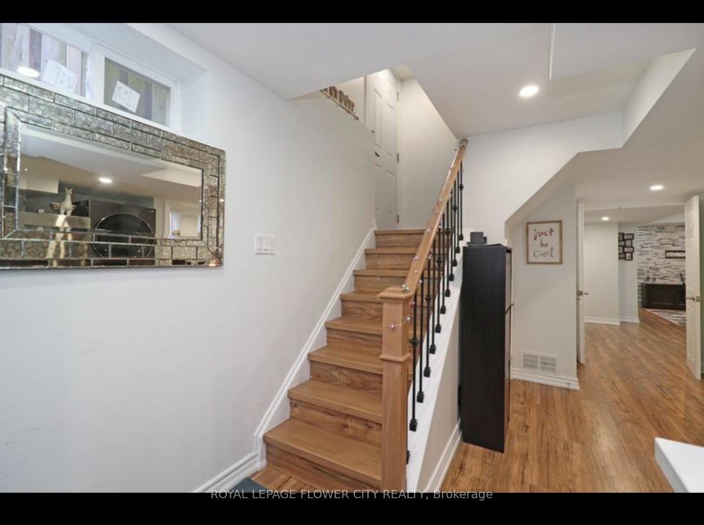 Photo 2 of 2117 Stornoway Street, Oshawa, Kedron — HOMEH