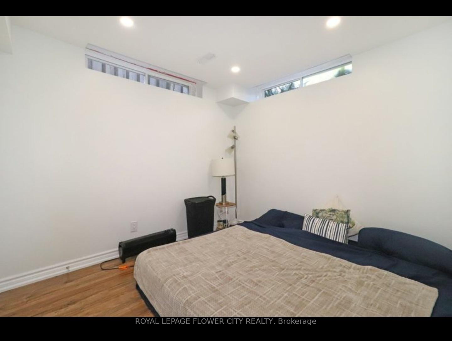 Photo 4 of 2117 Stornoway Street, Oshawa, Kedron — HOMEH
