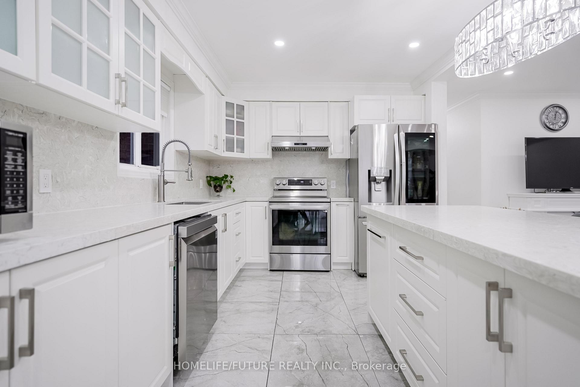 Photo 7 of 1816 Dalhousie Crescent, Oshawa, Samac — HOMEH