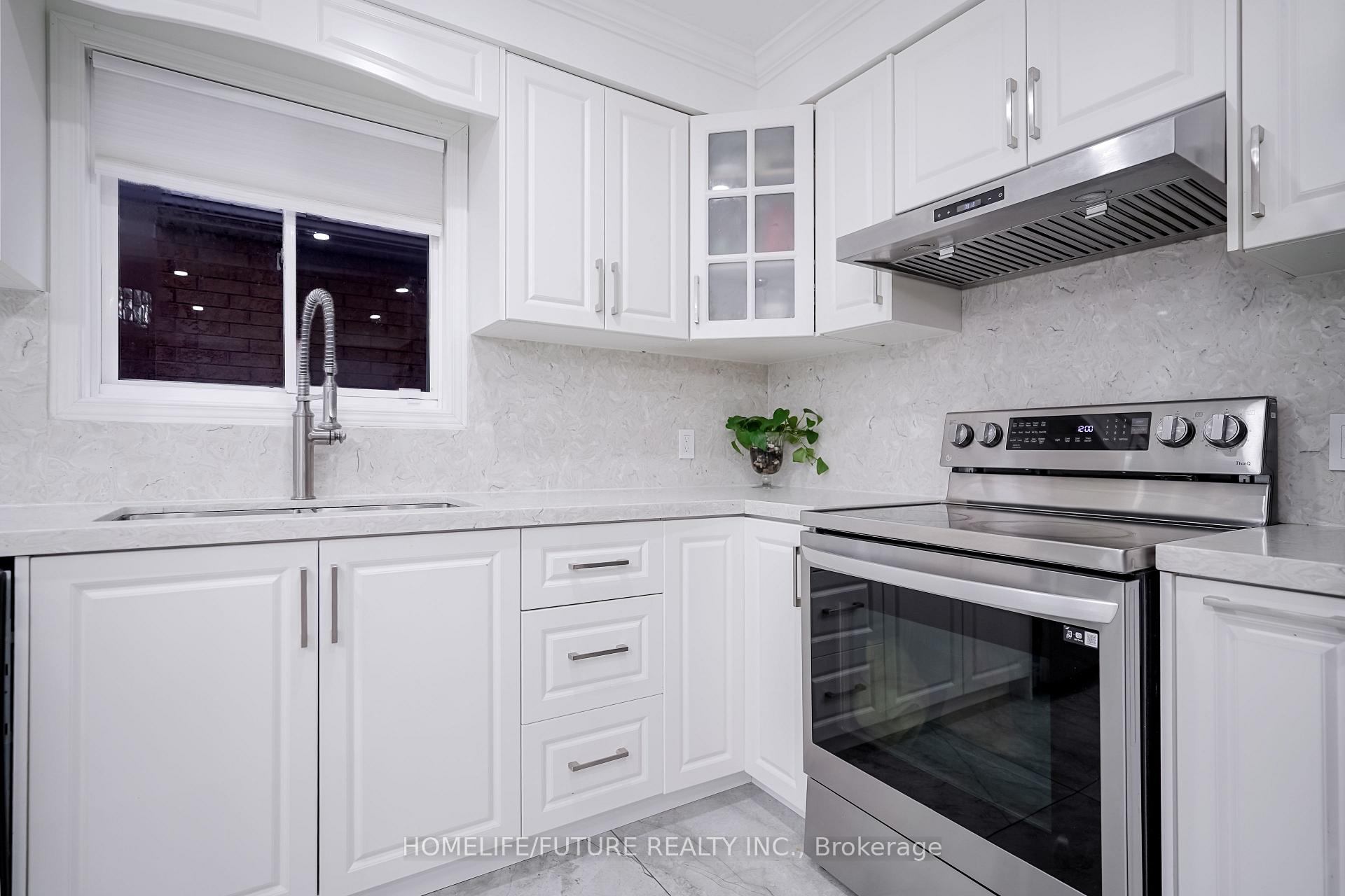 Photo 8 of 1816 Dalhousie Crescent, Oshawa, Samac — HOMEH