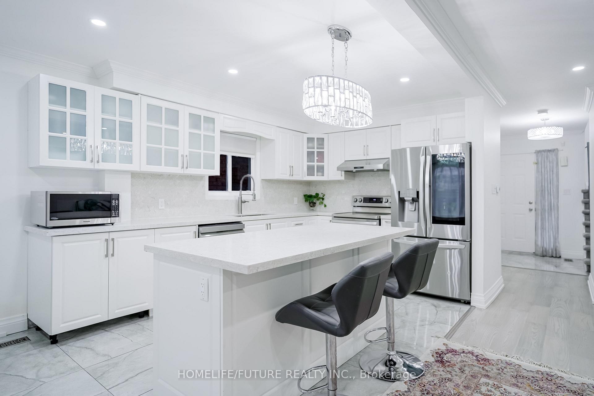 Photo 10 of 1816 Dalhousie Crescent, Oshawa, Samac — HOMEH