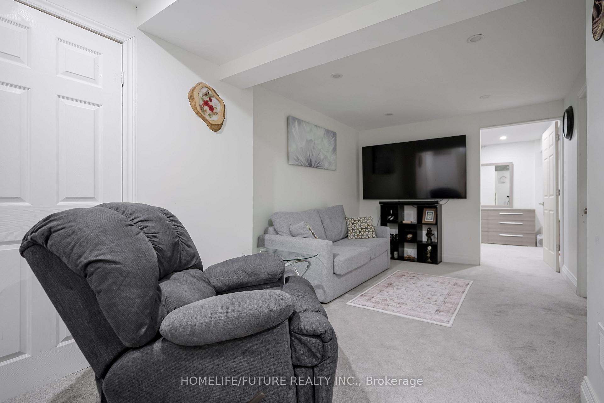 Photo 33 of 1816 Dalhousie Crescent, Oshawa, Samac — HOMEH