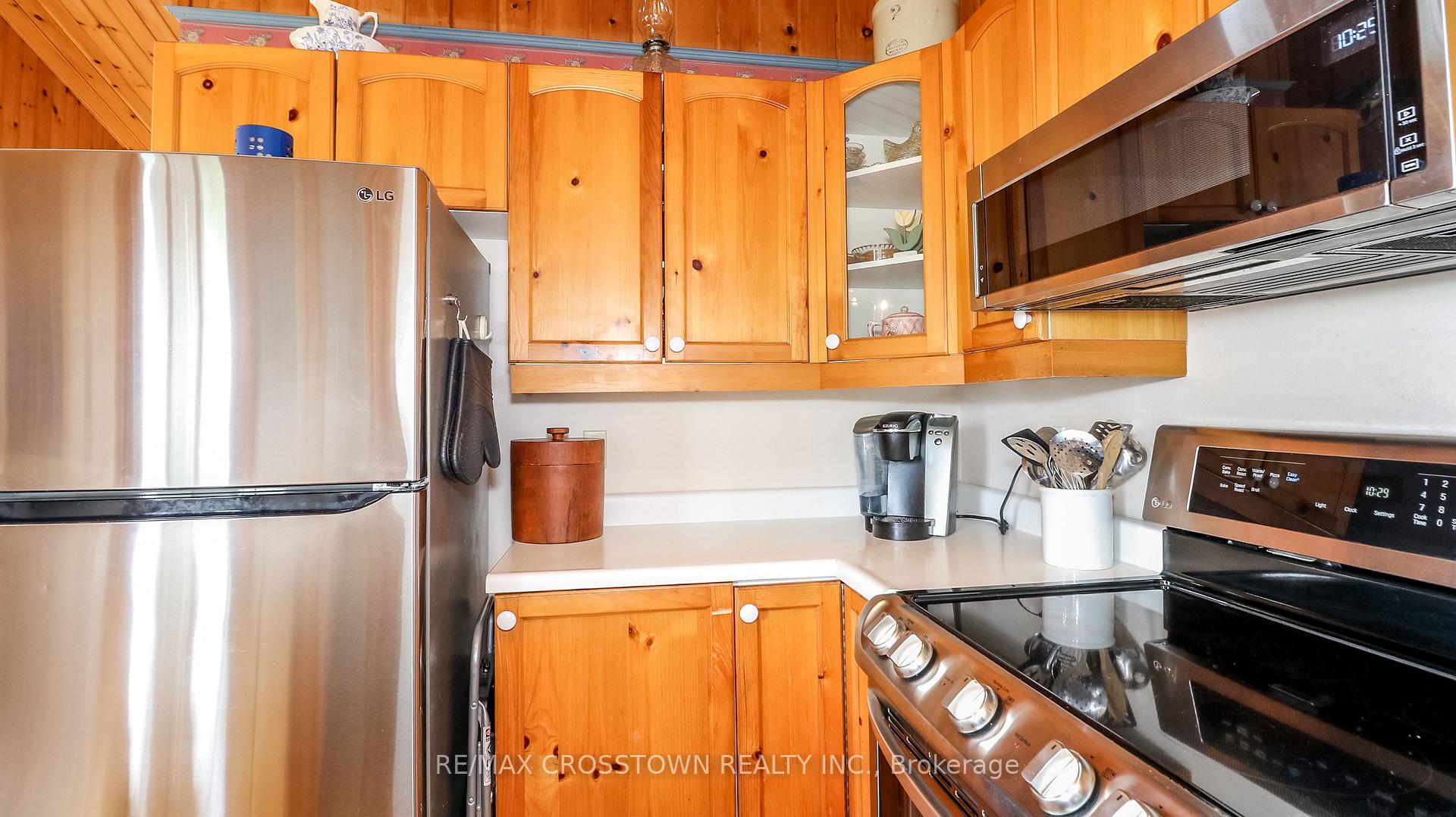 Photo 18 of 3822 Glenrest Drive, Ramara, Rural Ramara — HOMEH