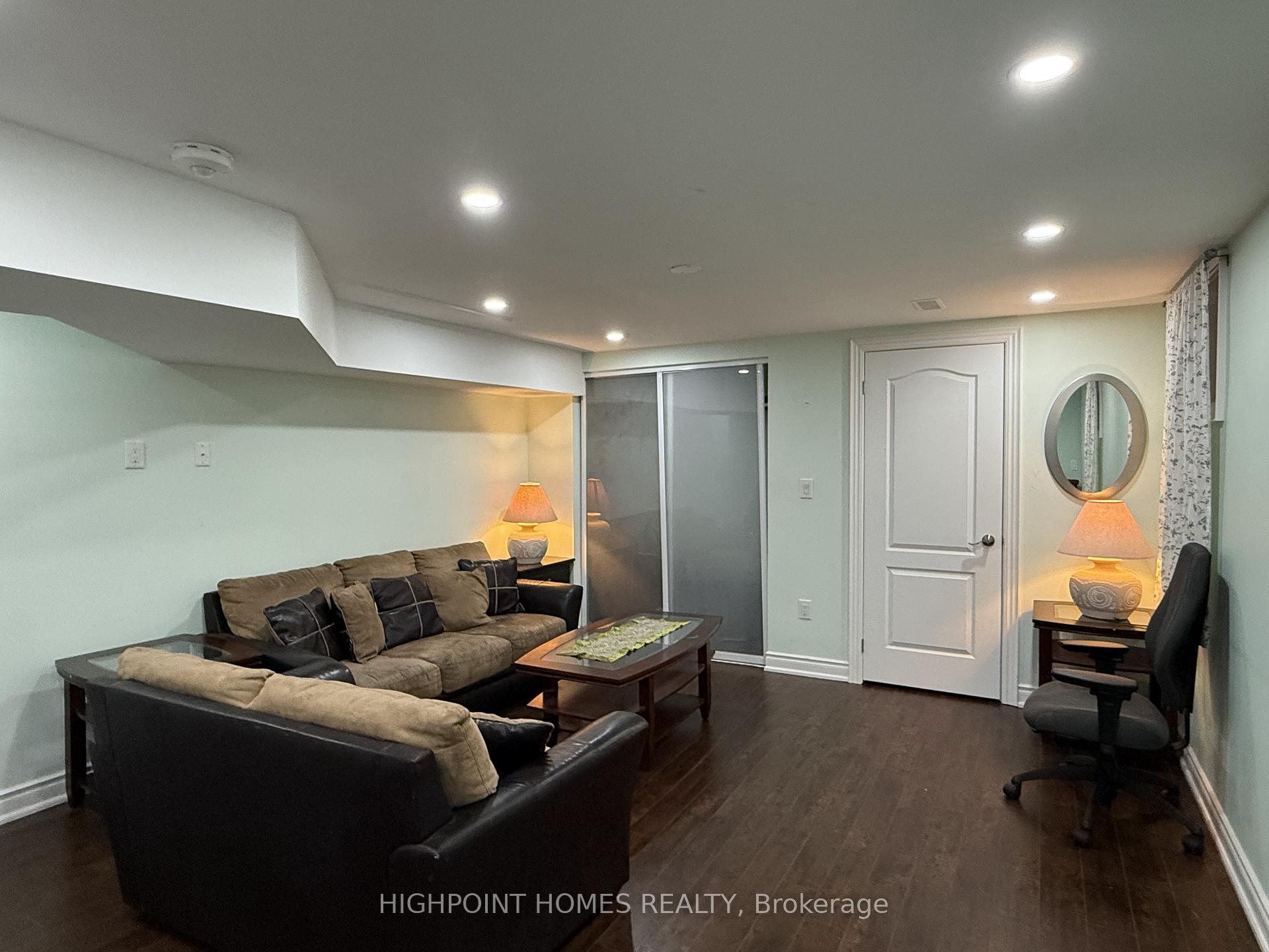 Photo 1 of 1576 Alwin Circle, Pickering, Village East — HOMEH