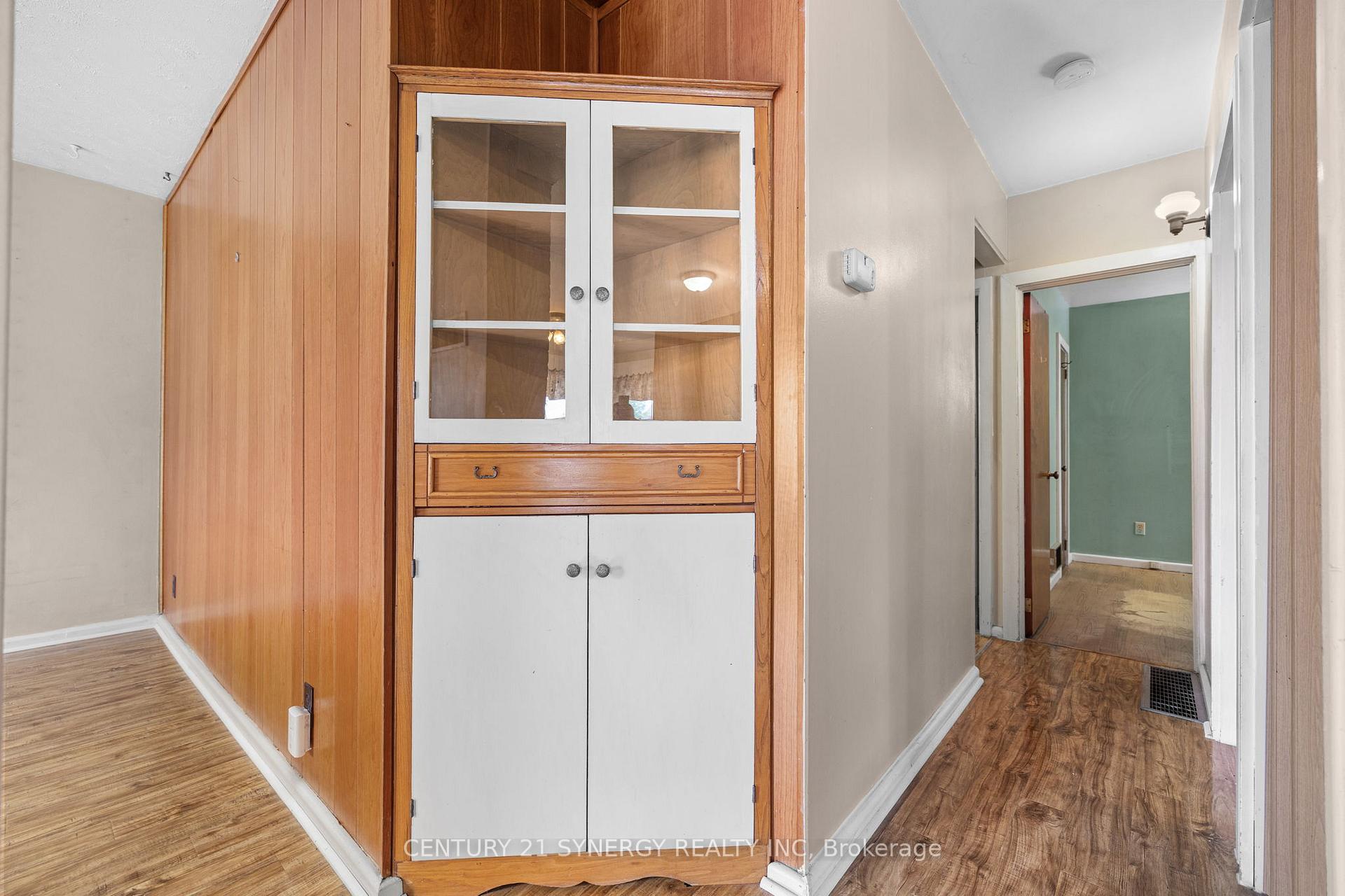 Photo 15 of 47 Queen Street S, Renfrew — HOMEH