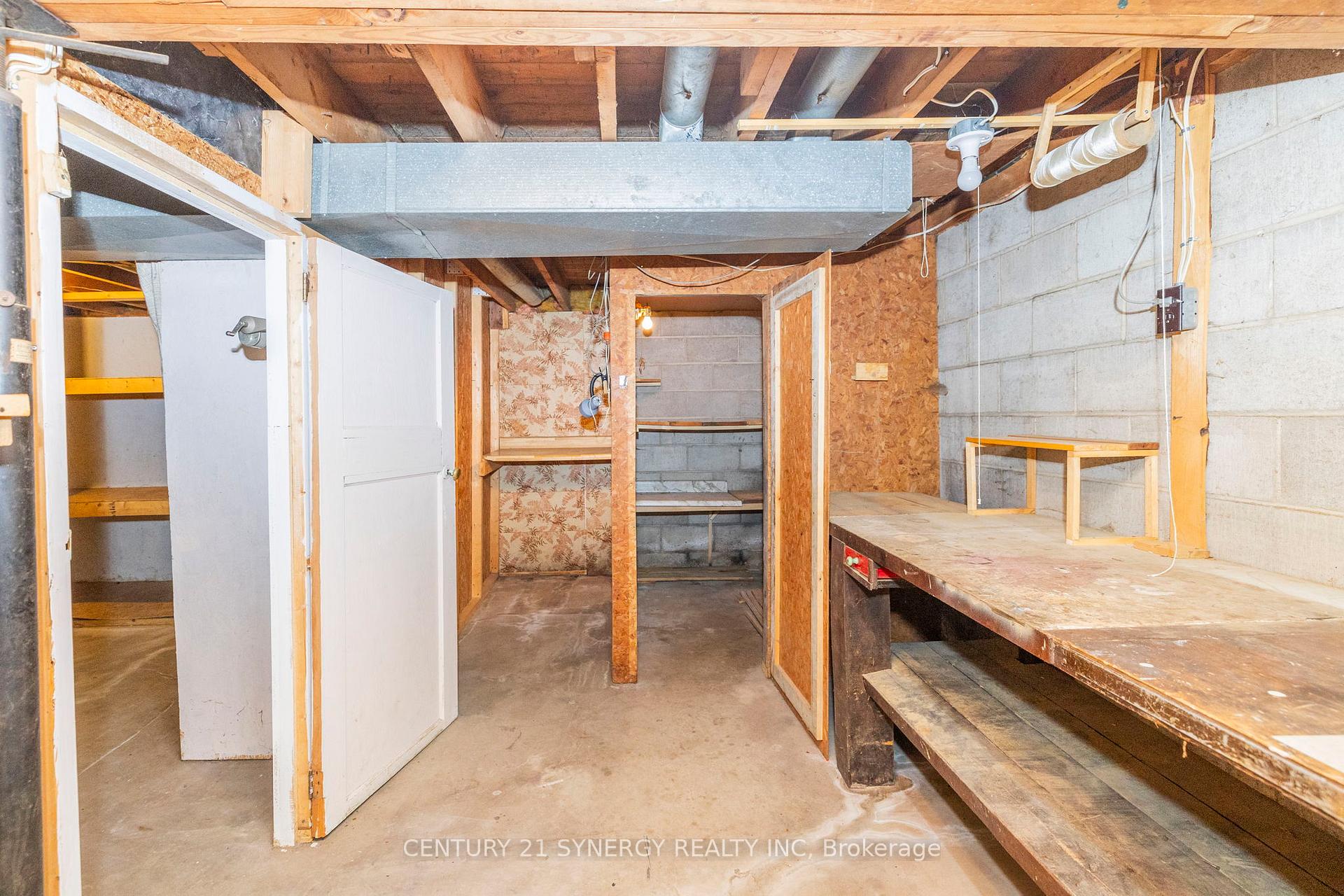 Photo 36 of 47 Queen Street S, Renfrew — HOMEH