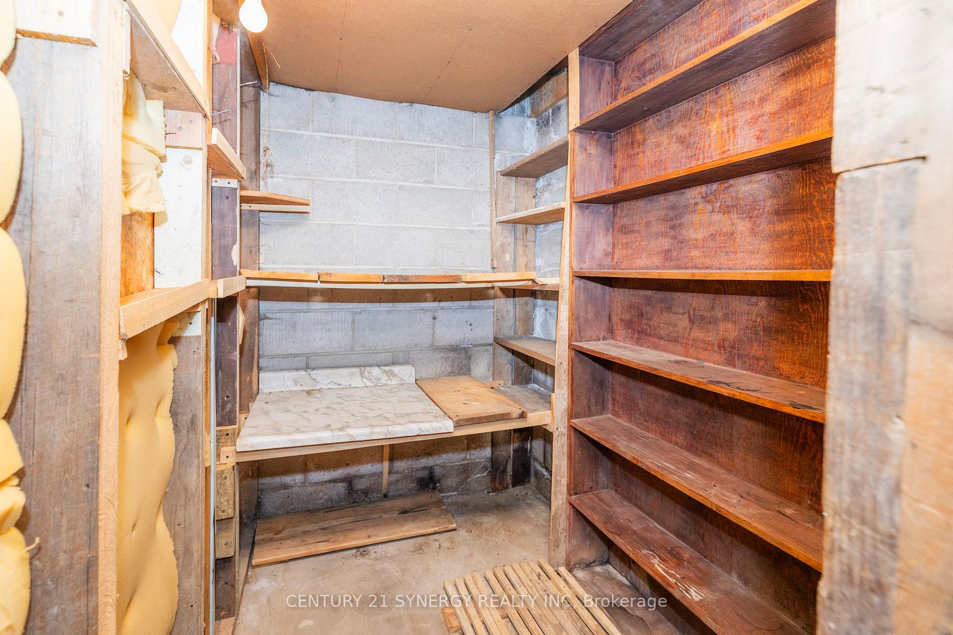 Photo 37 of 47 Queen Street S, Renfrew — HOMEH
