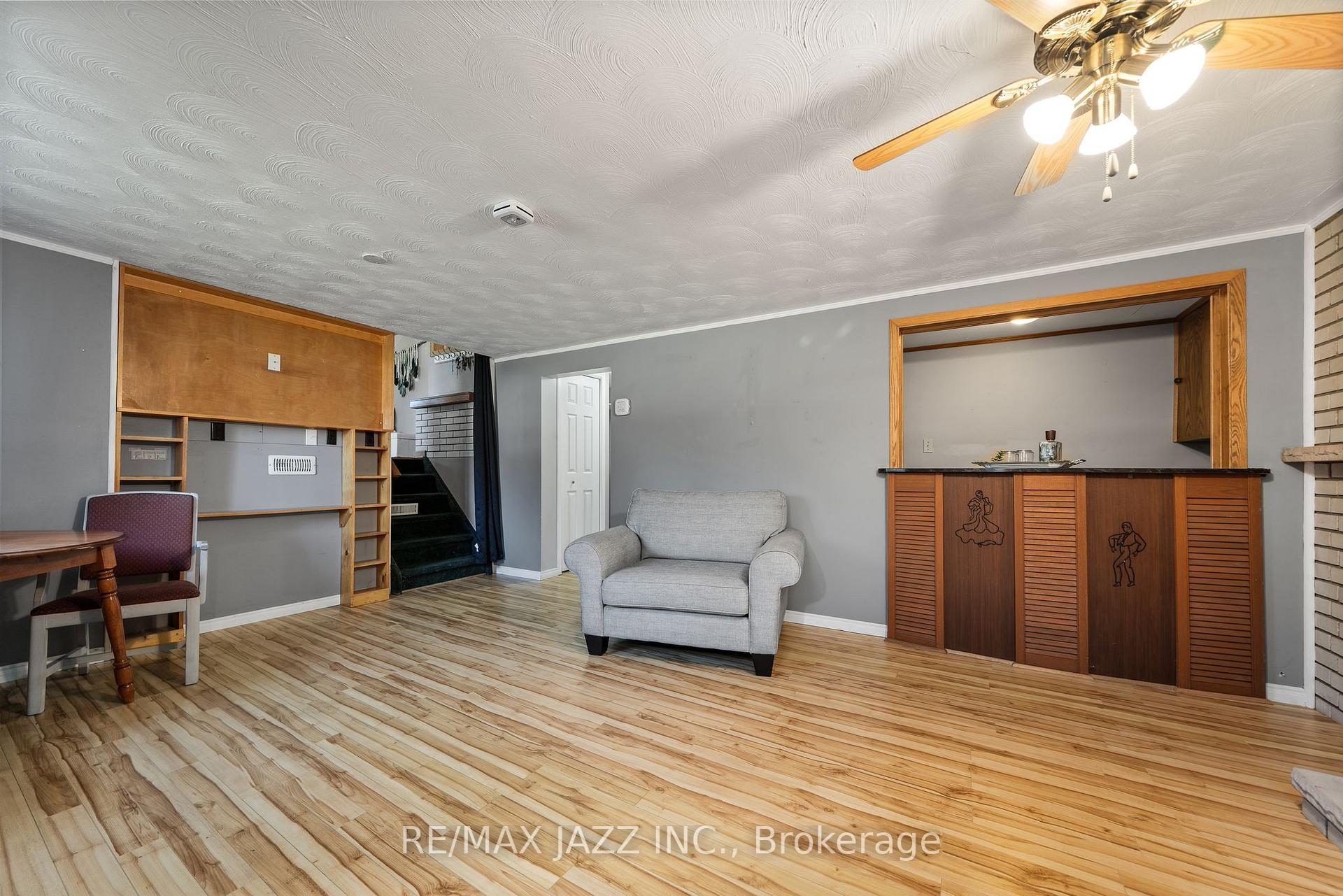 Photo 19 of 31 Edgeview Drive, Quinte West, Trenton Ward — HOMEH