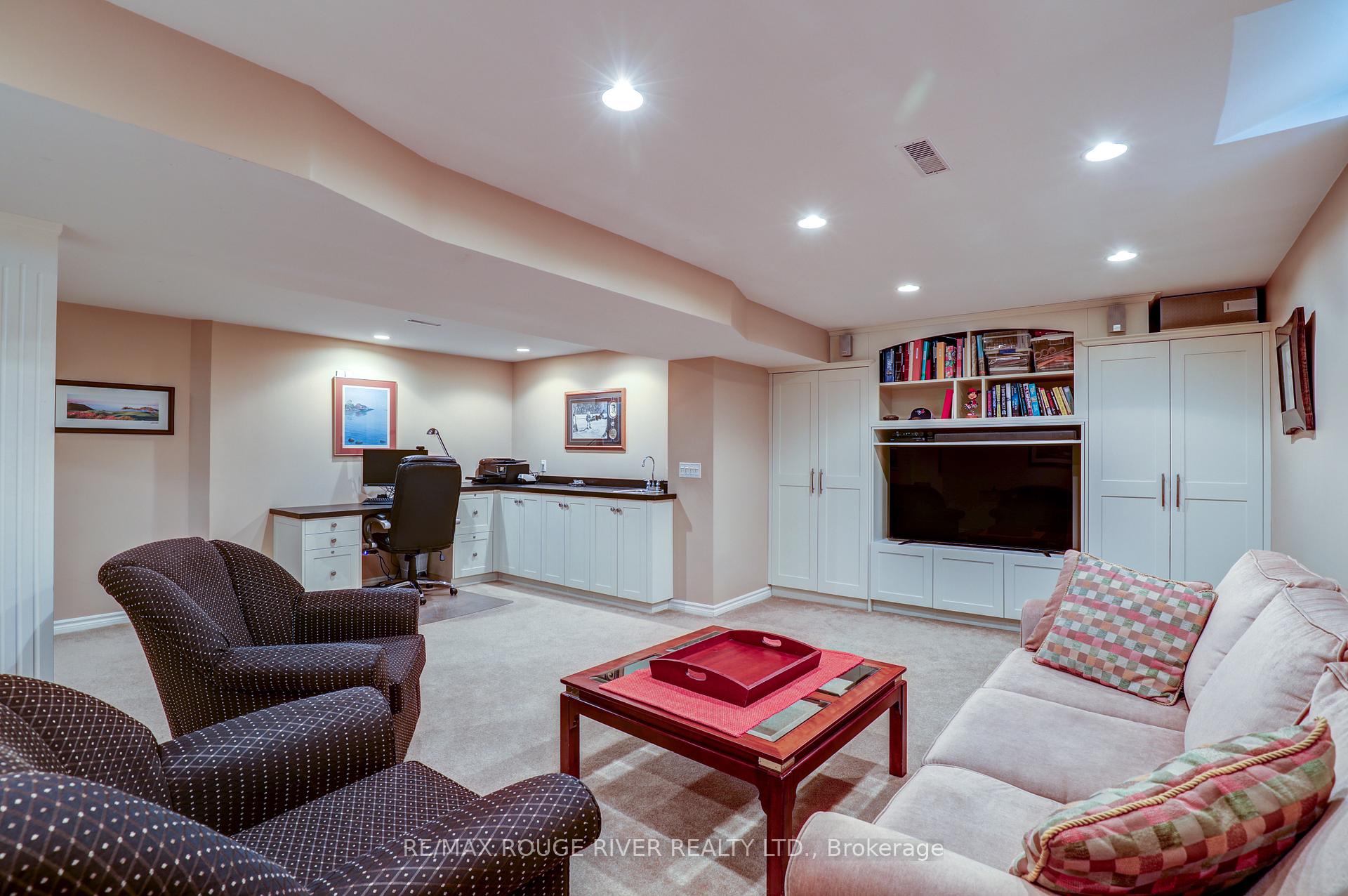 Photo 30 of 560 Ashfield Court, Pickering, Amberlea — HOMEH