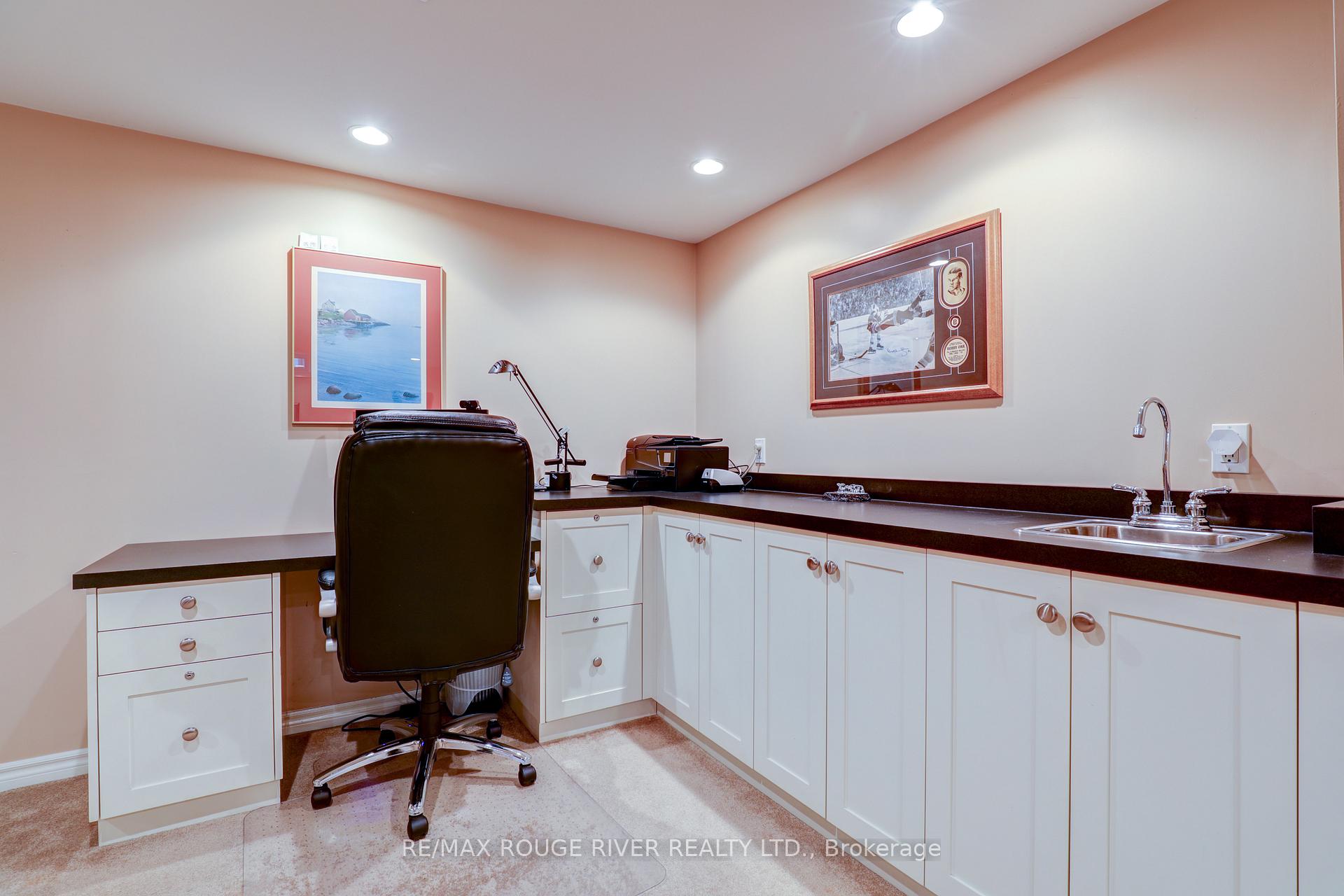 Photo 32 of 560 Ashfield Court, Pickering, Amberlea — HOMEH