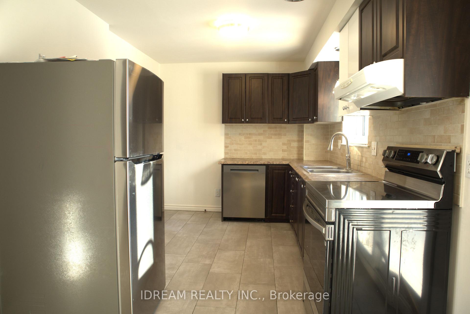 Photo 6 of 615 Radisson Avenue, Oshawa, Vanier — HOMEH