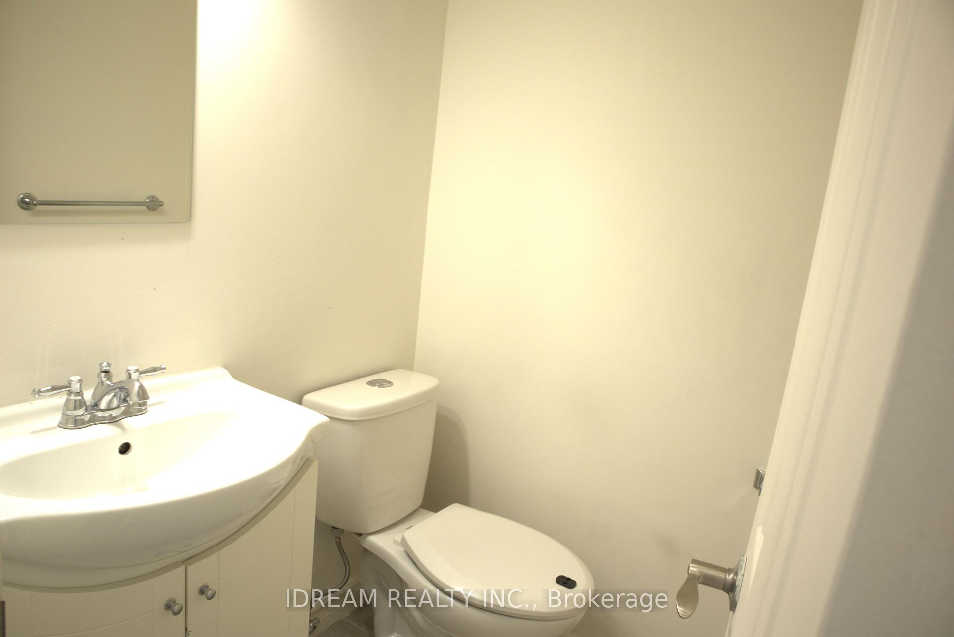 Photo 8 of 615 Radisson Avenue, Oshawa, Vanier — HOMEH
