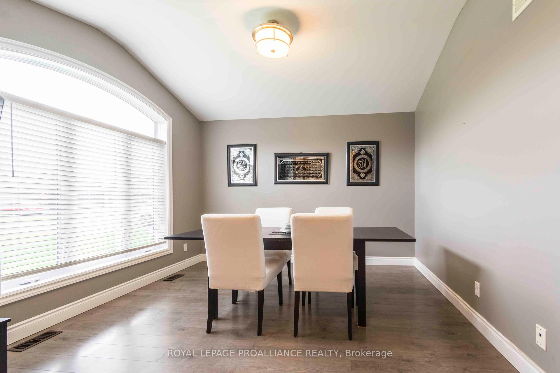 Photo 6 of 11 Brookfield Crescent, Quinte West, Murray Ward — HOMEH