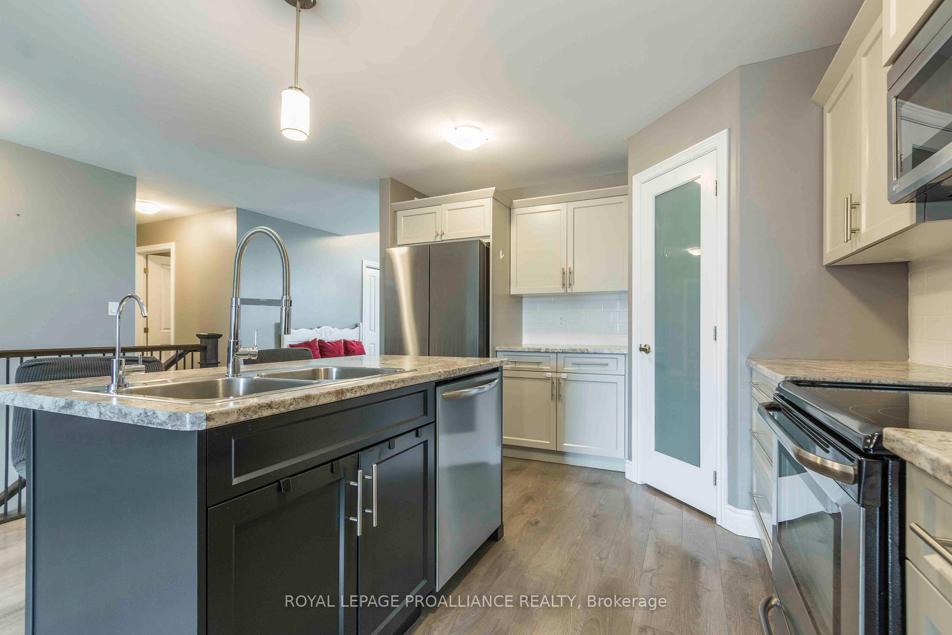 Photo 10 of 11 Brookfield Crescent, Quinte West, Murray Ward — HOMEH