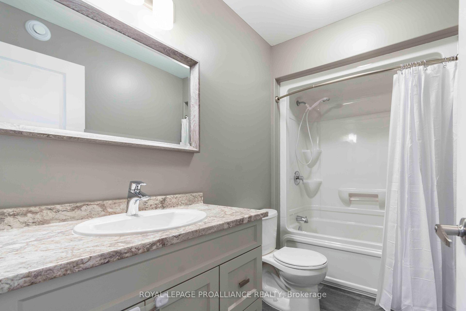Photo 20 of 11 Brookfield Crescent, Quinte West, Murray Ward — HOMEH