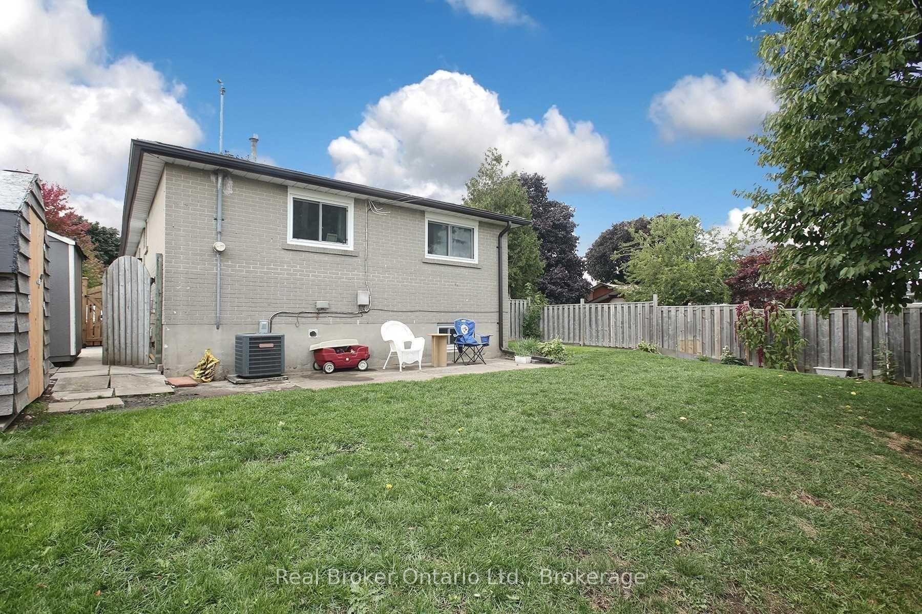 Photo 14 of Unit Upper, 855 Miriam Road, Pickering, Bay Ridges — HOMEH