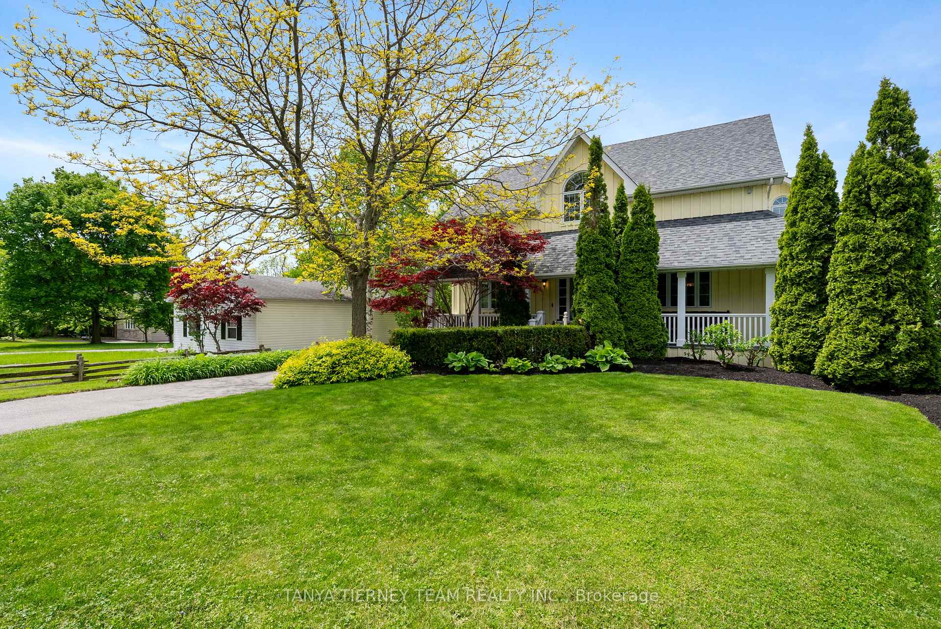 Photo 6 of 1878 Appleview Road, Pickering, Dunbarton — HOMEH