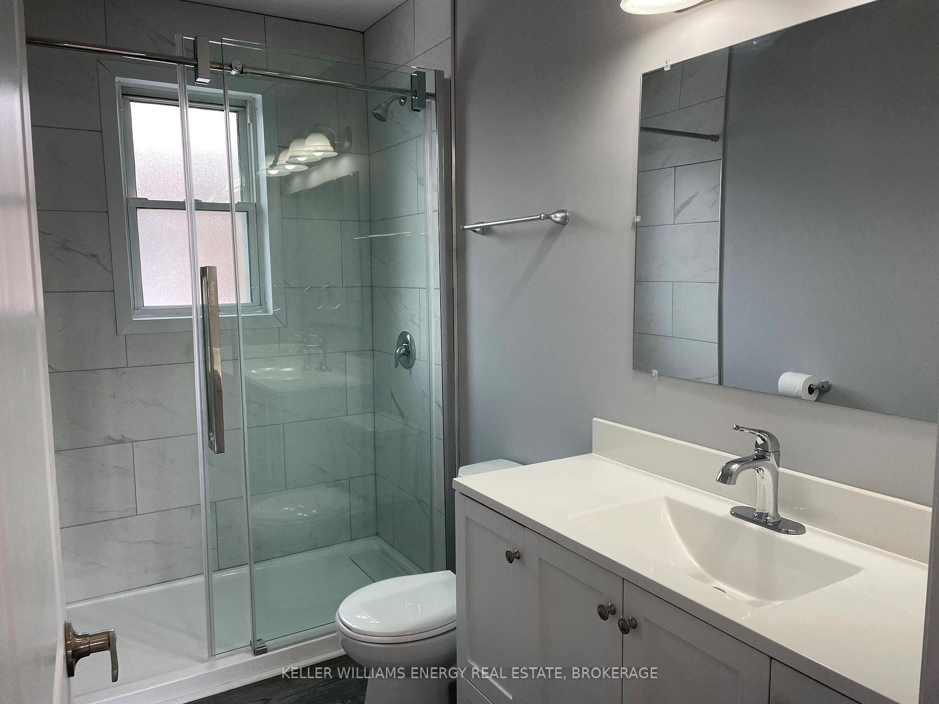 Photo 15 of 339 Jasper Avenue, Oshawa, Lakeview — HOMEH