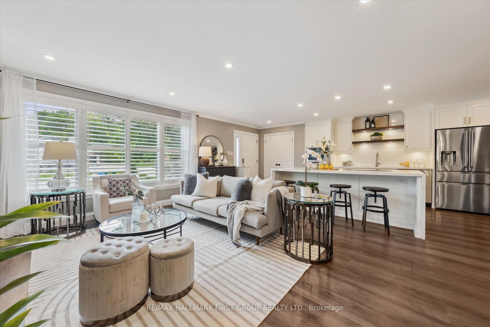 Photo 6 of 952 Vistula Drive, Pickering, West Shore — HOMEH