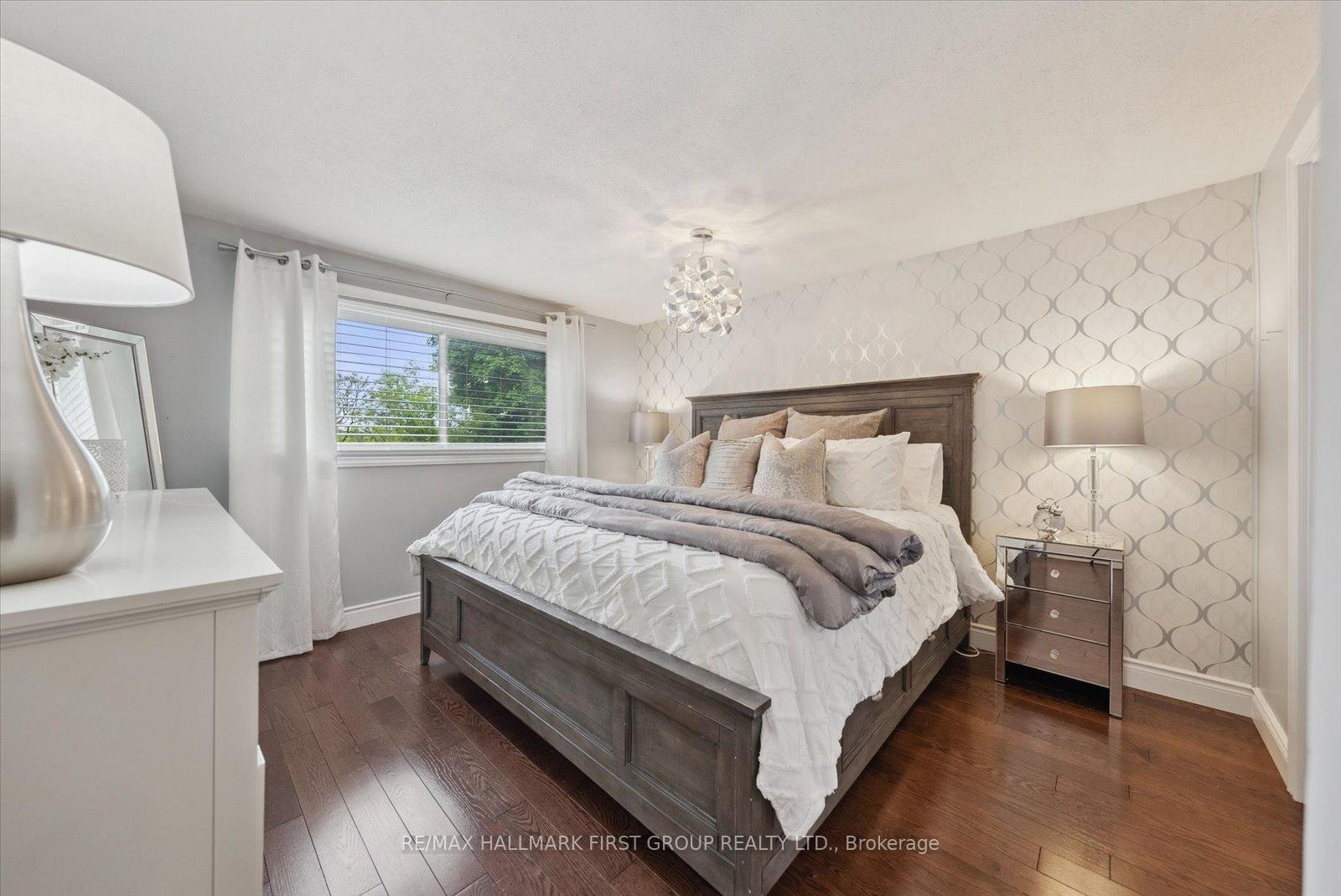 Photo 19 of 952 Vistula Drive, Pickering, West Shore — HOMEH