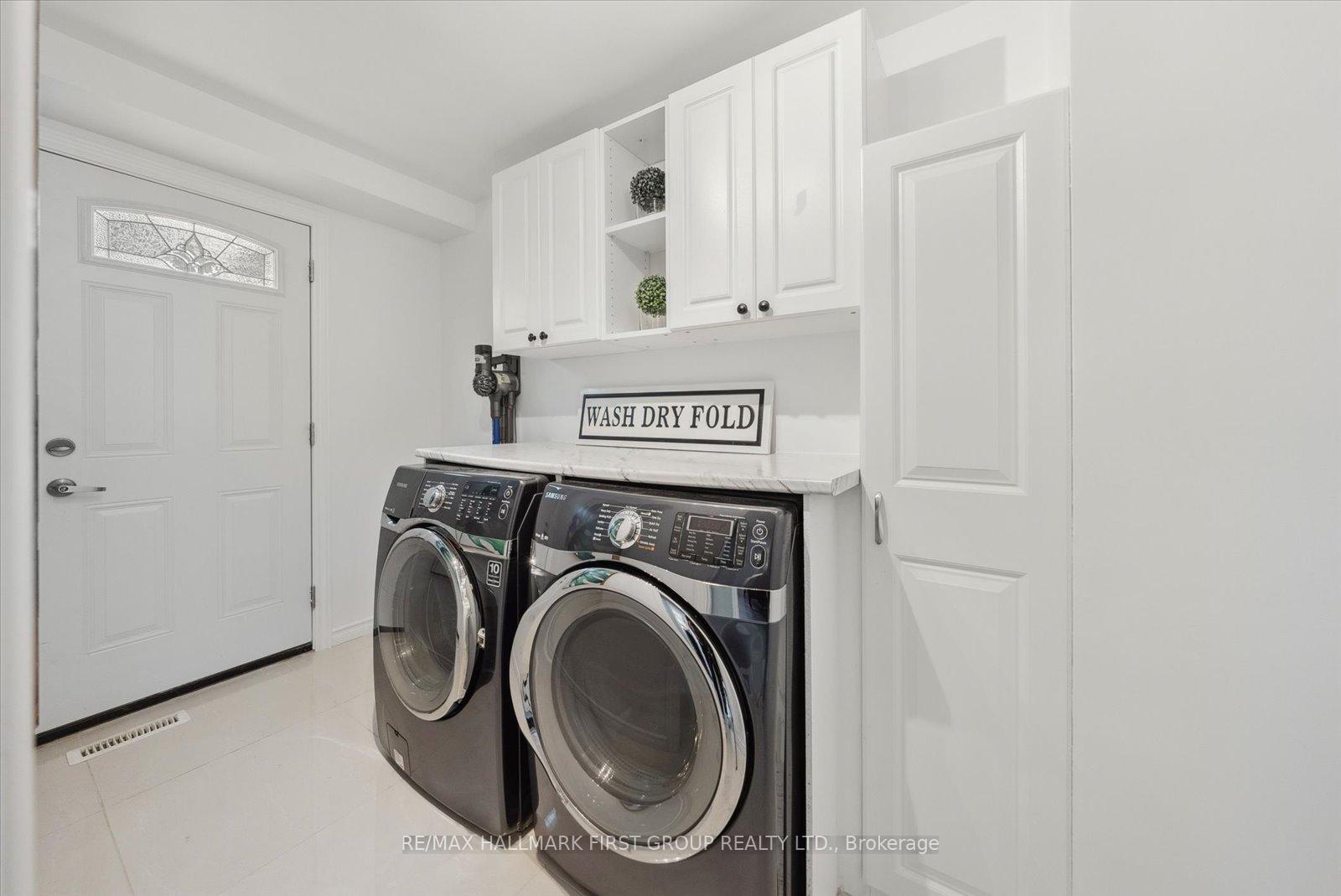 Photo 32 of 952 Vistula Drive, Pickering, West Shore — HOMEH