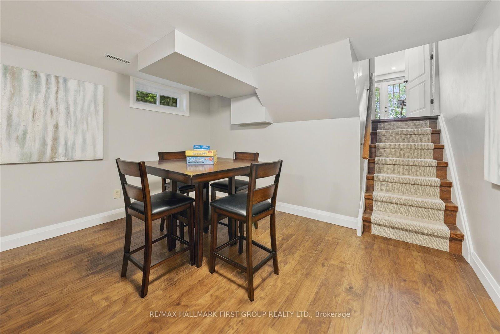 Photo 34 of 952 Vistula Drive, Pickering, West Shore — HOMEH