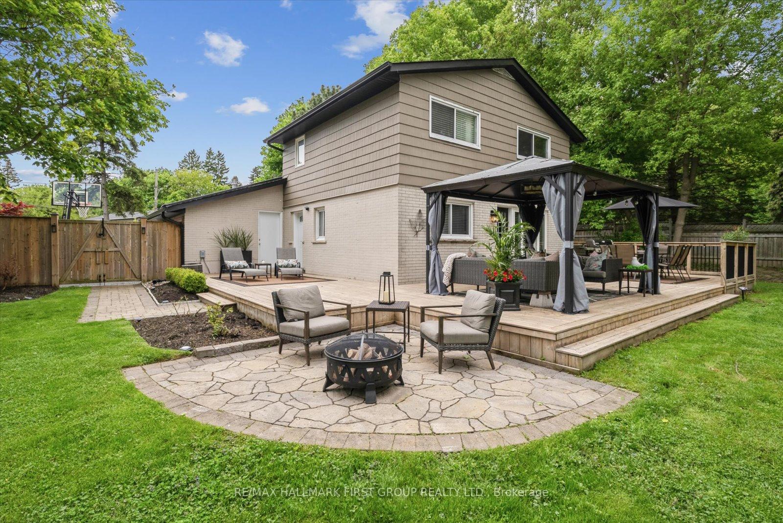 Photo 38 of 952 Vistula Drive, Pickering, West Shore — HOMEH