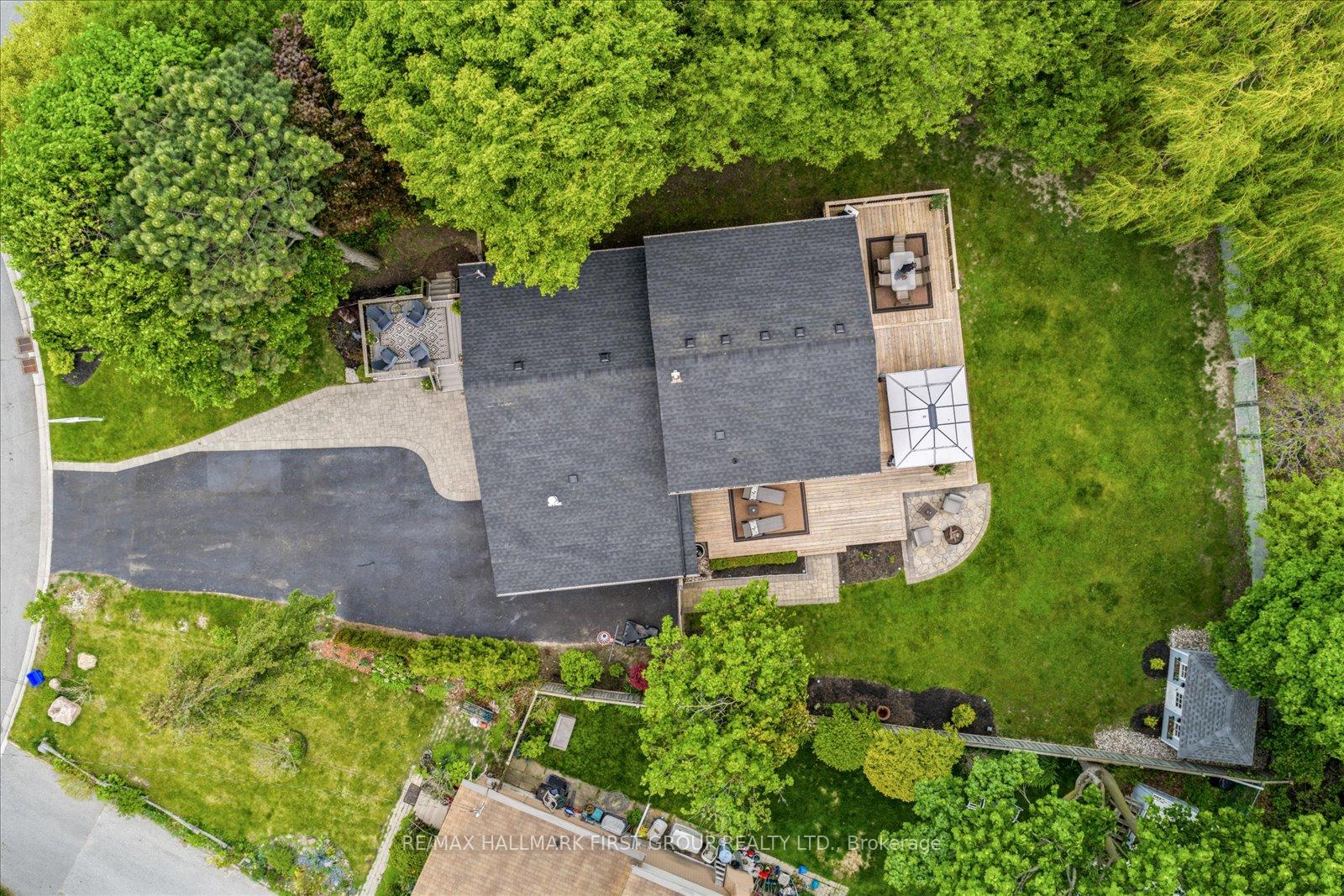 Photo 48 of 952 Vistula Drive, Pickering, West Shore — HOMEH