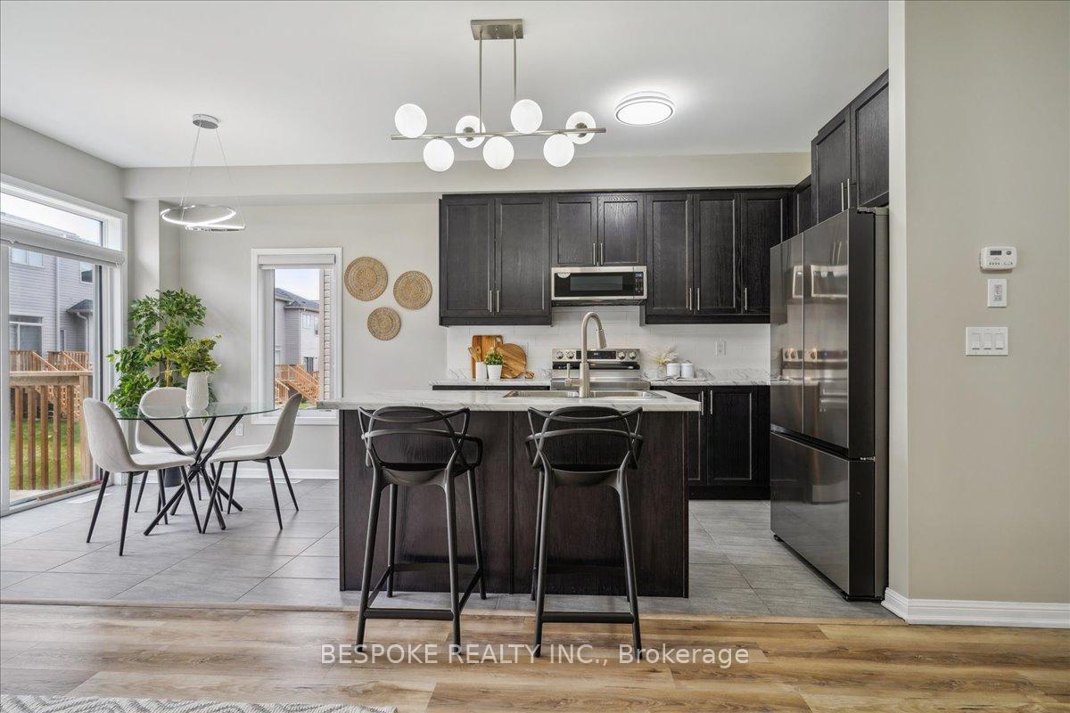 Photo 7 of 2549 Winter Words Drive, Oshawa, Windfields — HOMEH