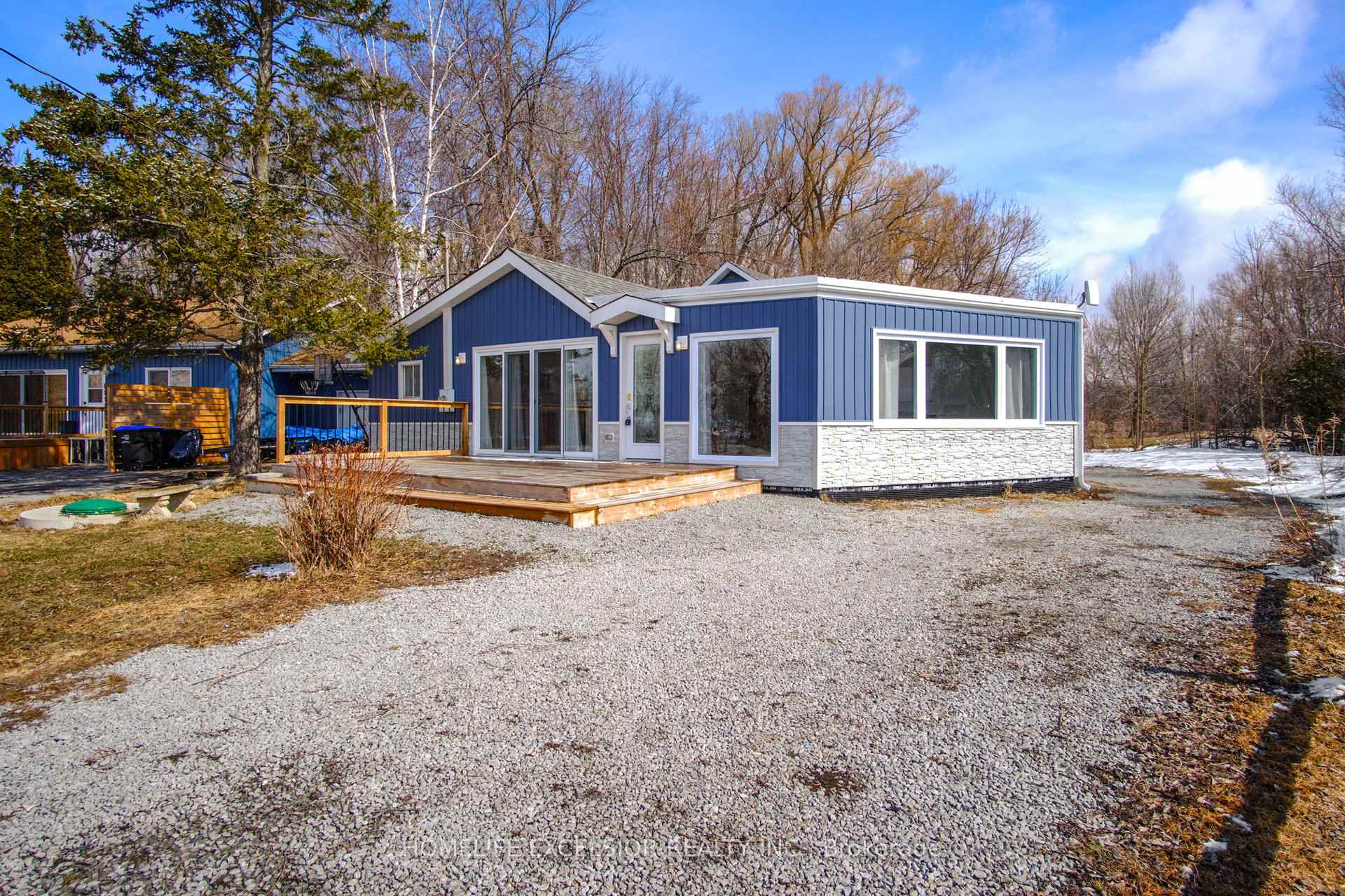 Front of 1141 Ramara 47 Road