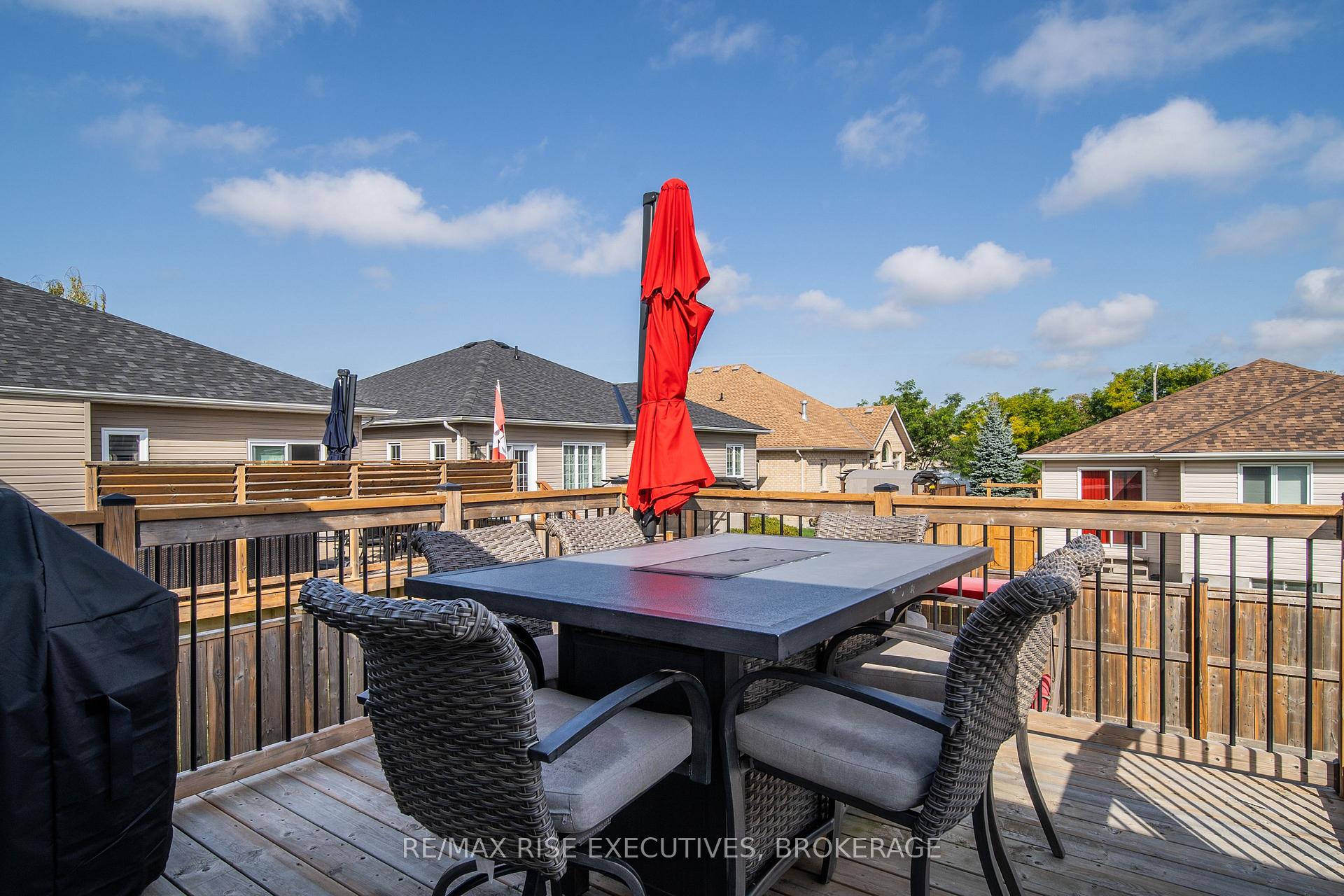 Photo 31 of 1142 Deerfield Drive, Kingston, City Northwest — HOMEH