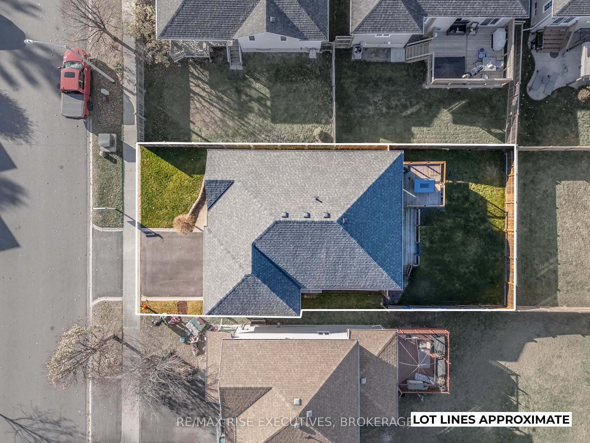 Photo 40 of 1142 Deerfield Drive, Kingston, City Northwest — HOMEH