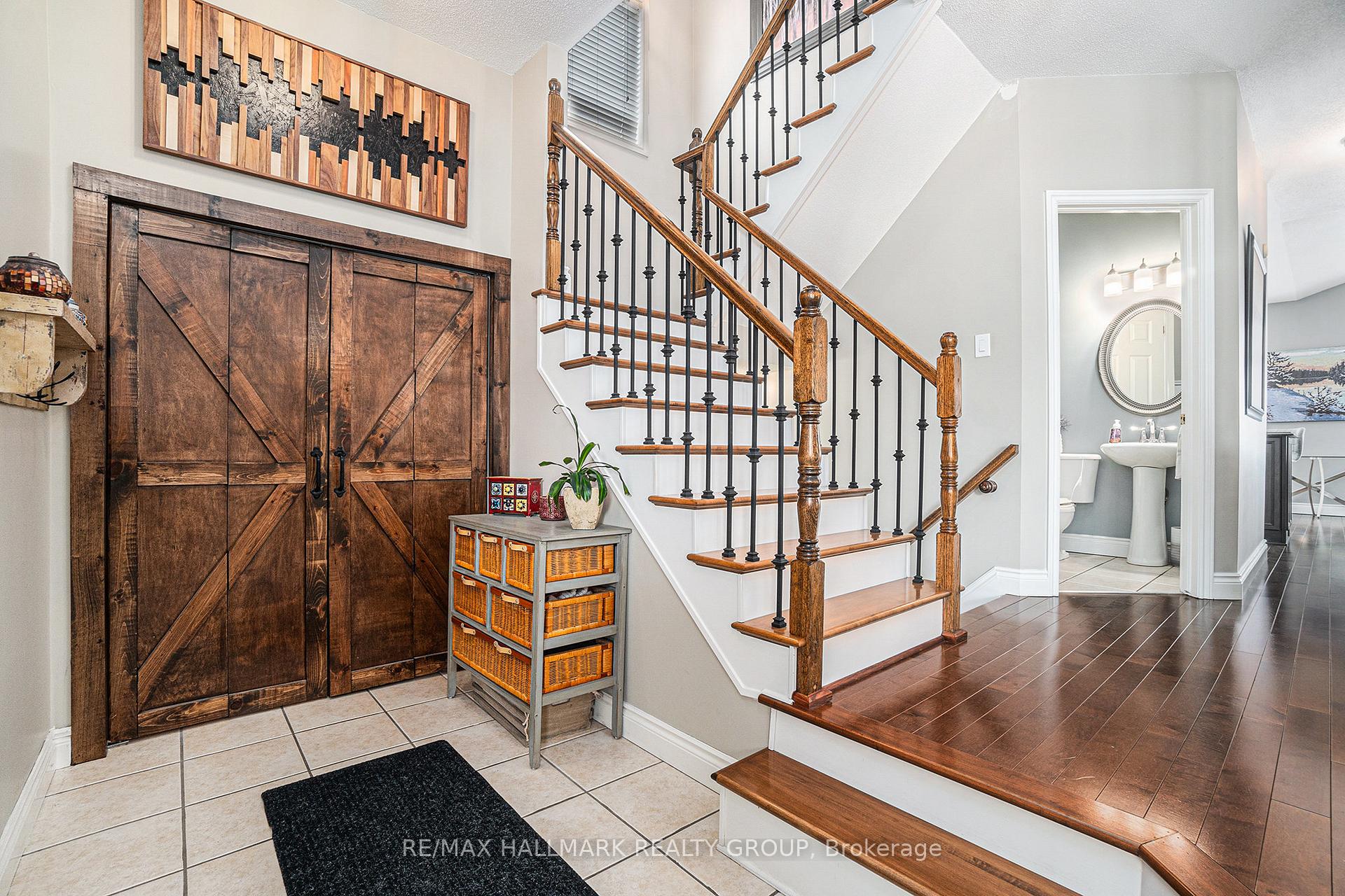 Photo 3 of 1520 Lisbon Street, Ottawa, Fallingbrook/Pineridge — HOMEH