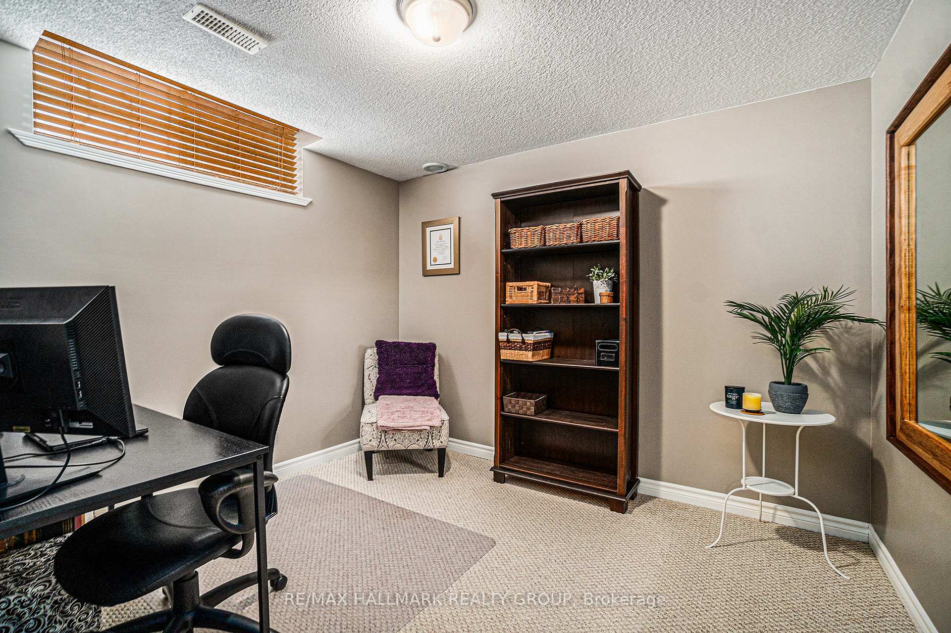 Photo 27 of 1520 Lisbon Street, Ottawa, Fallingbrook/Pineridge — HOMEH