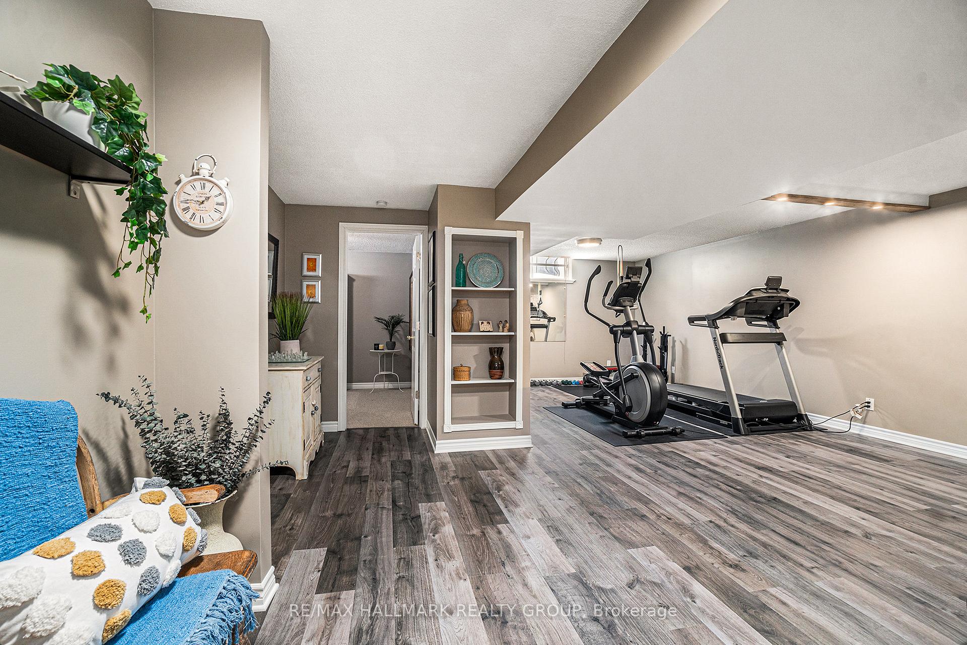 Photo 28 of 1520 Lisbon Street, Ottawa, Fallingbrook/Pineridge — HOMEH
